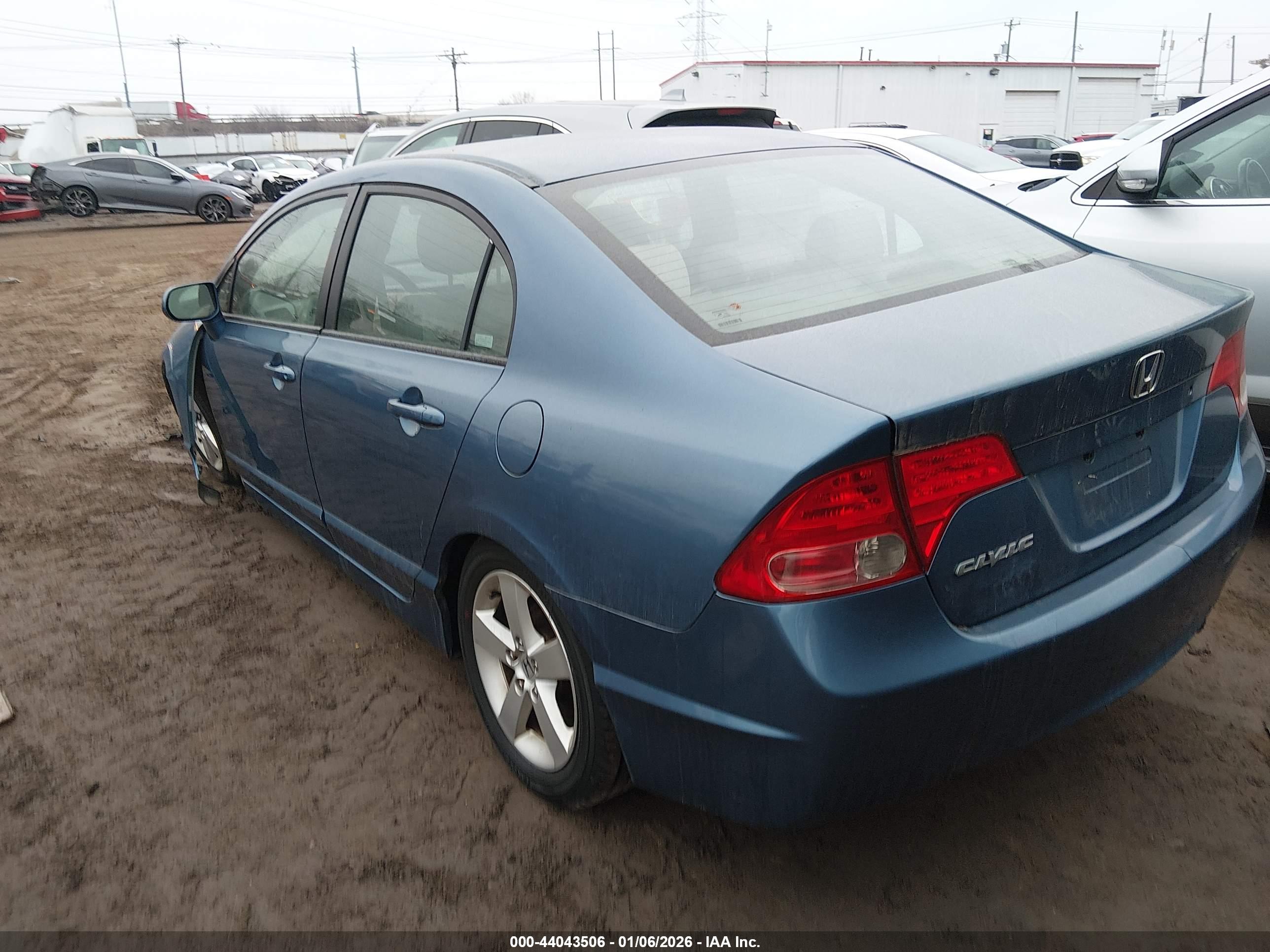 HONDA CIVIC image 3