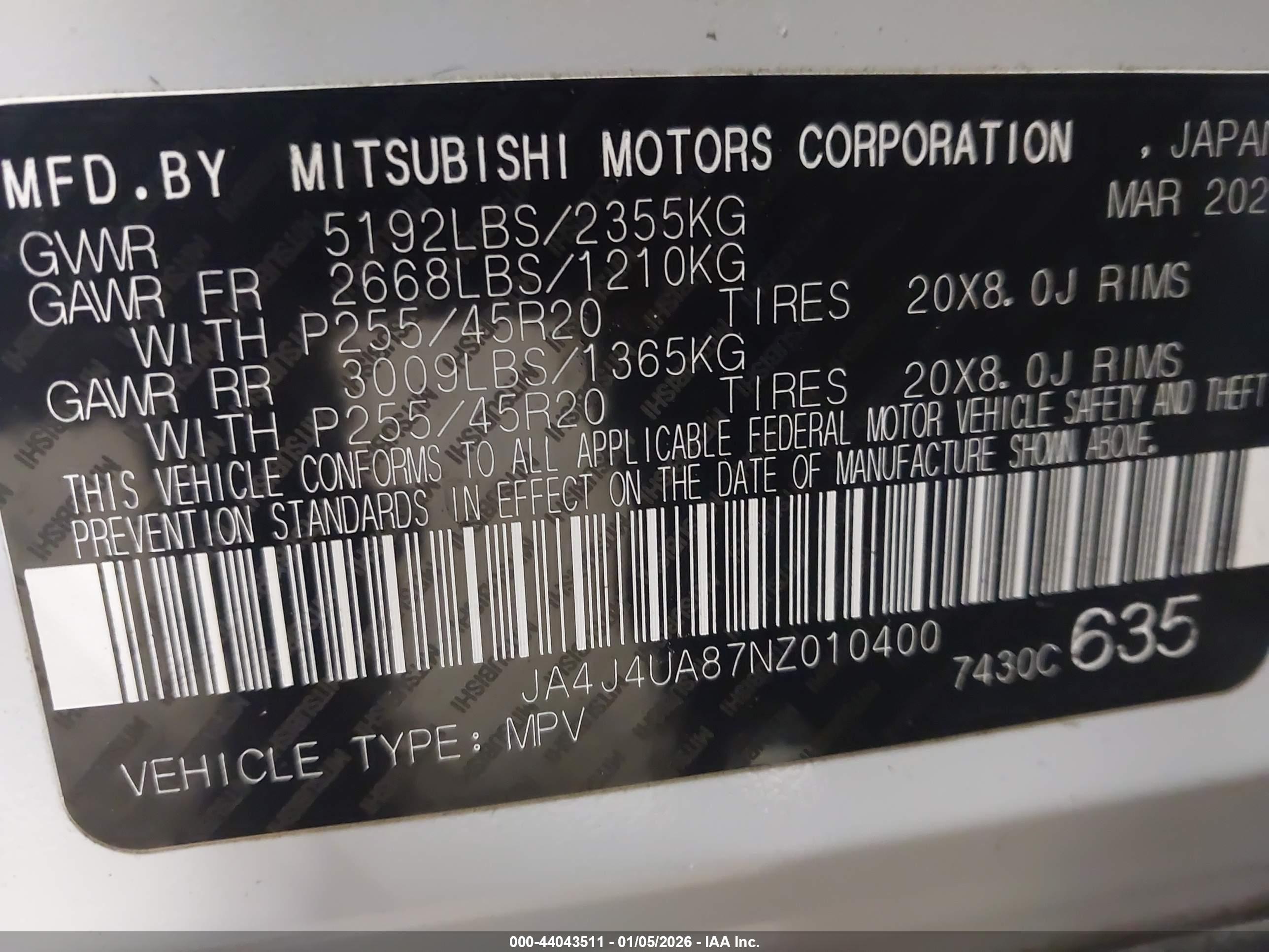 MITSUBISHI OUTLANDER image 9