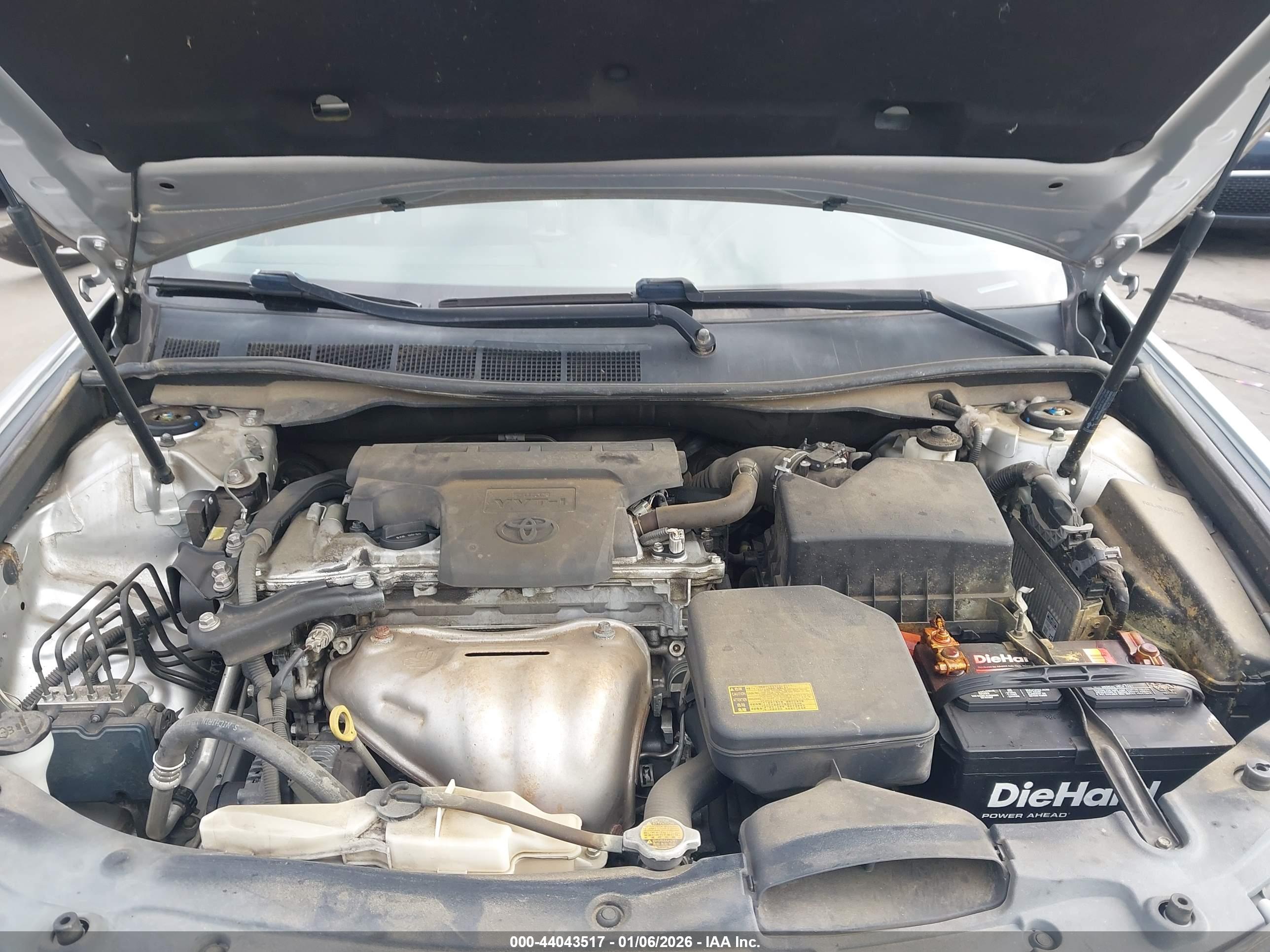 TOYOTA CAMRY image 10