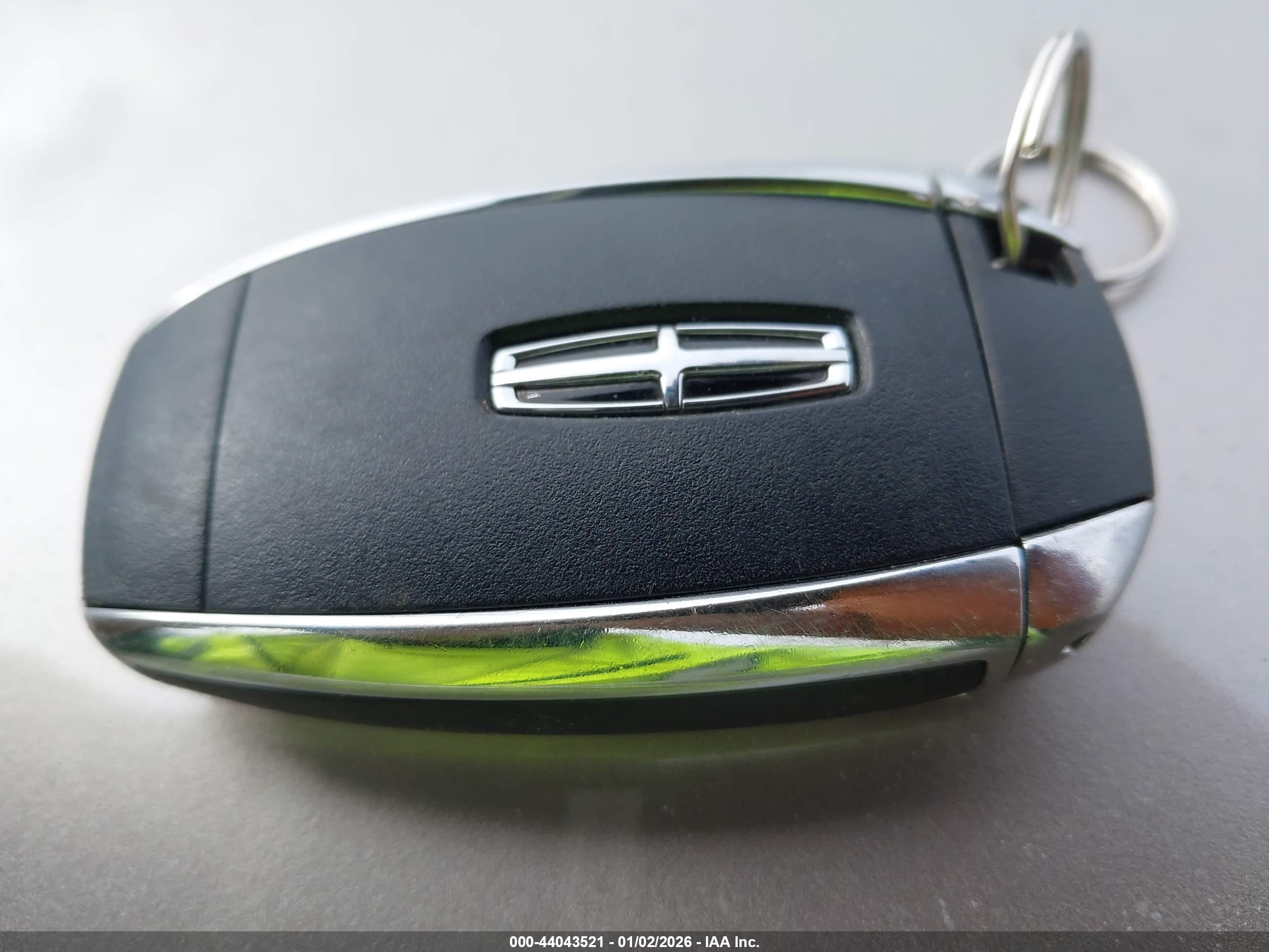 LINCOLN MKZ image 11