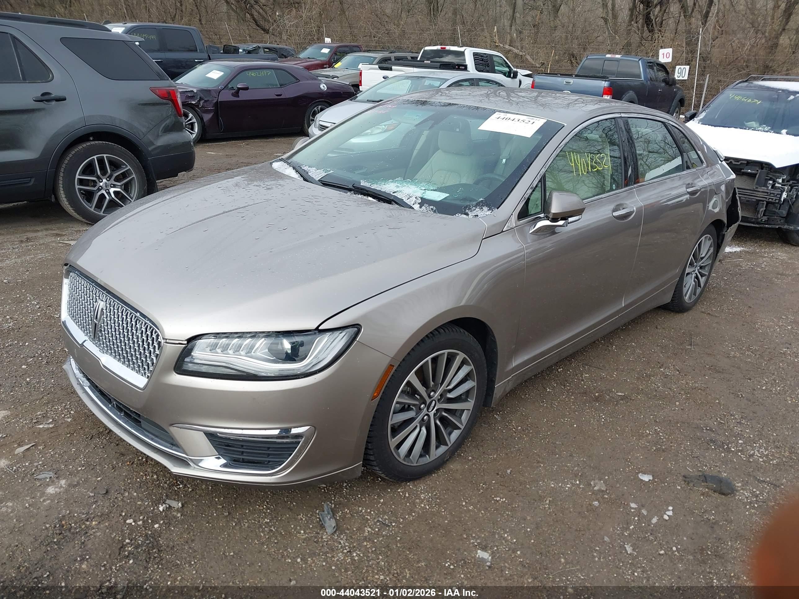 LINCOLN MKZ image 2