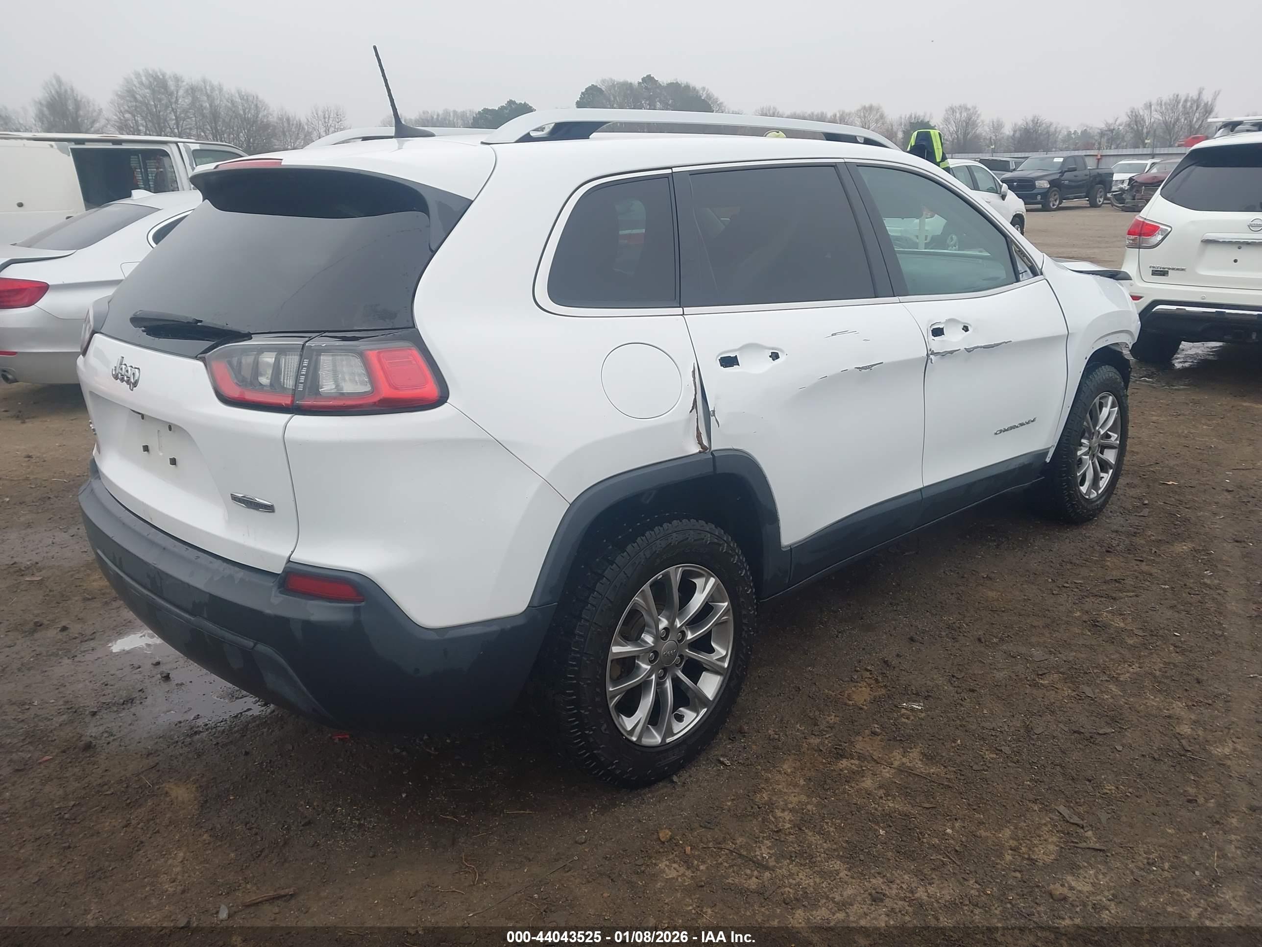 JEEP CHEROKEE image 4