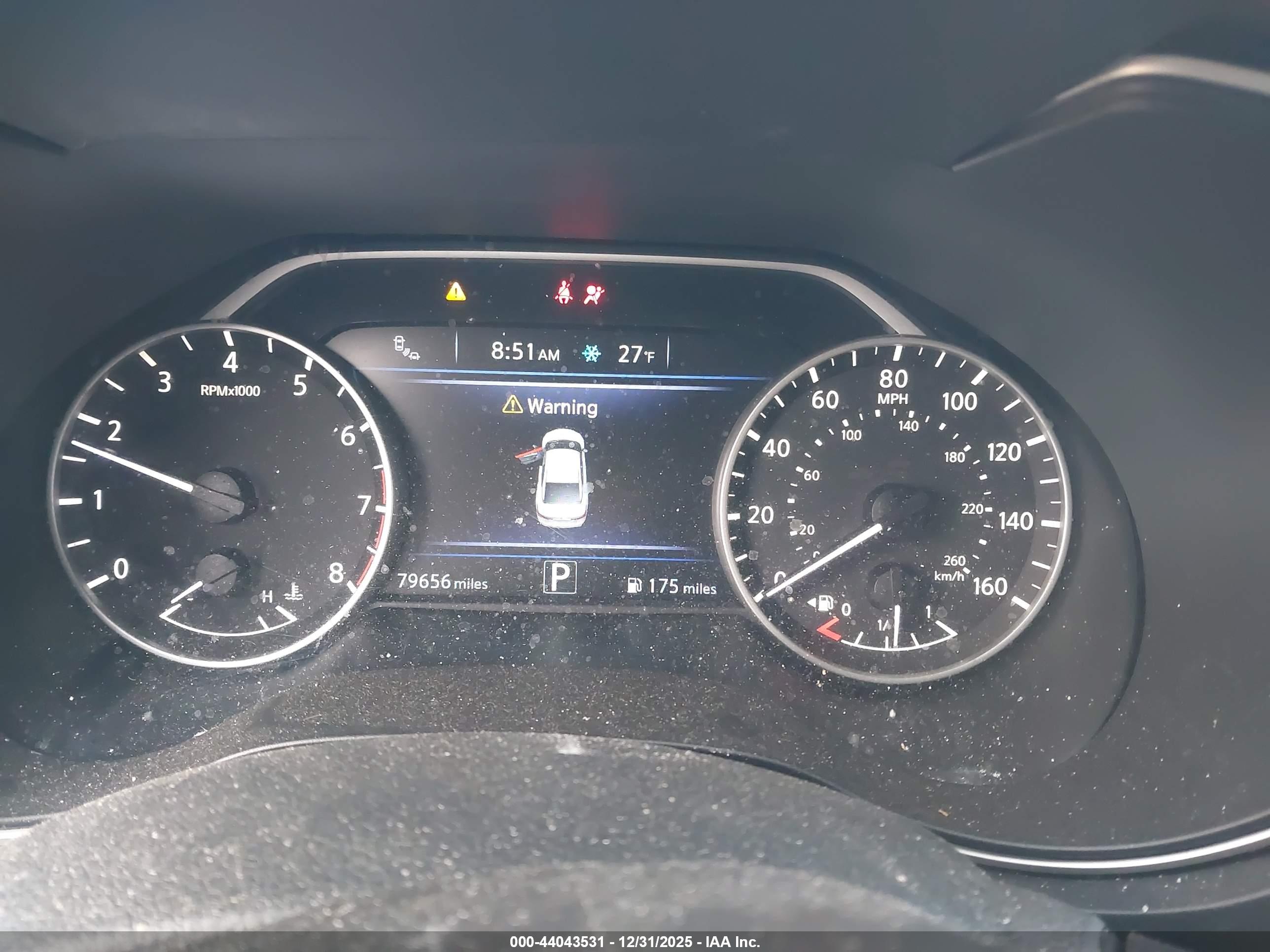 NISSAN MAXIMA image 7