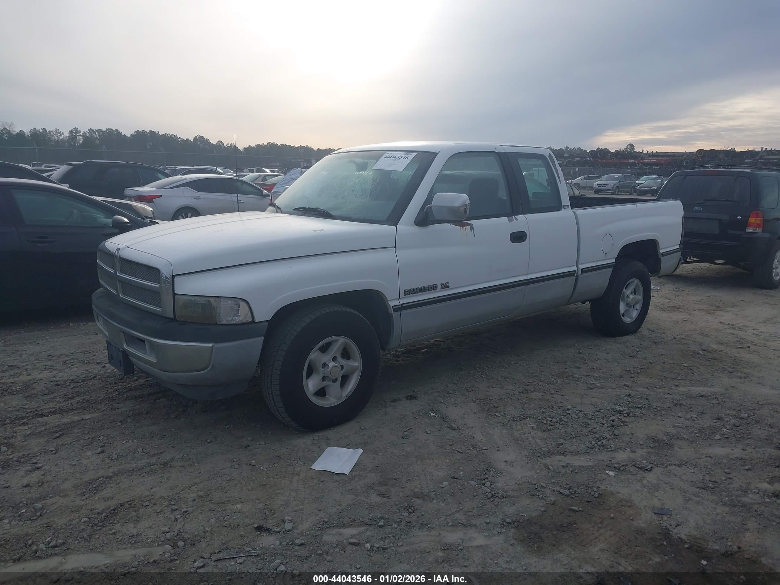 DODGE RAM image 2