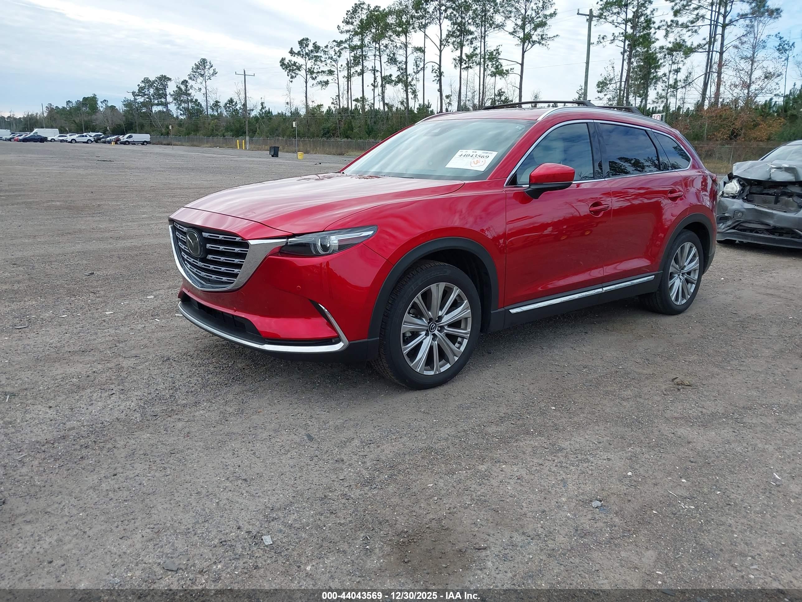 MAZDA CX-9 image 2