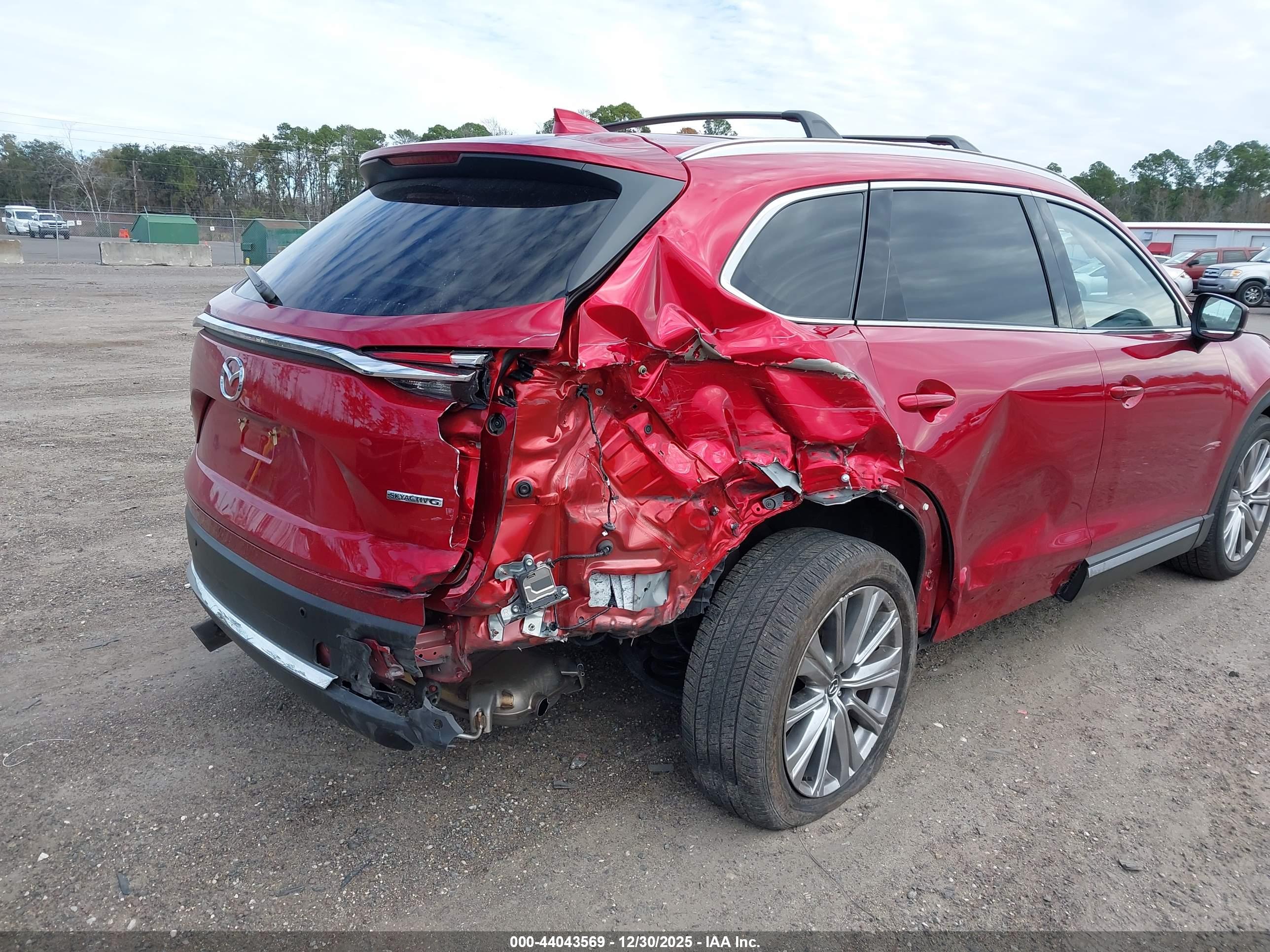 MAZDA CX-9 image 6