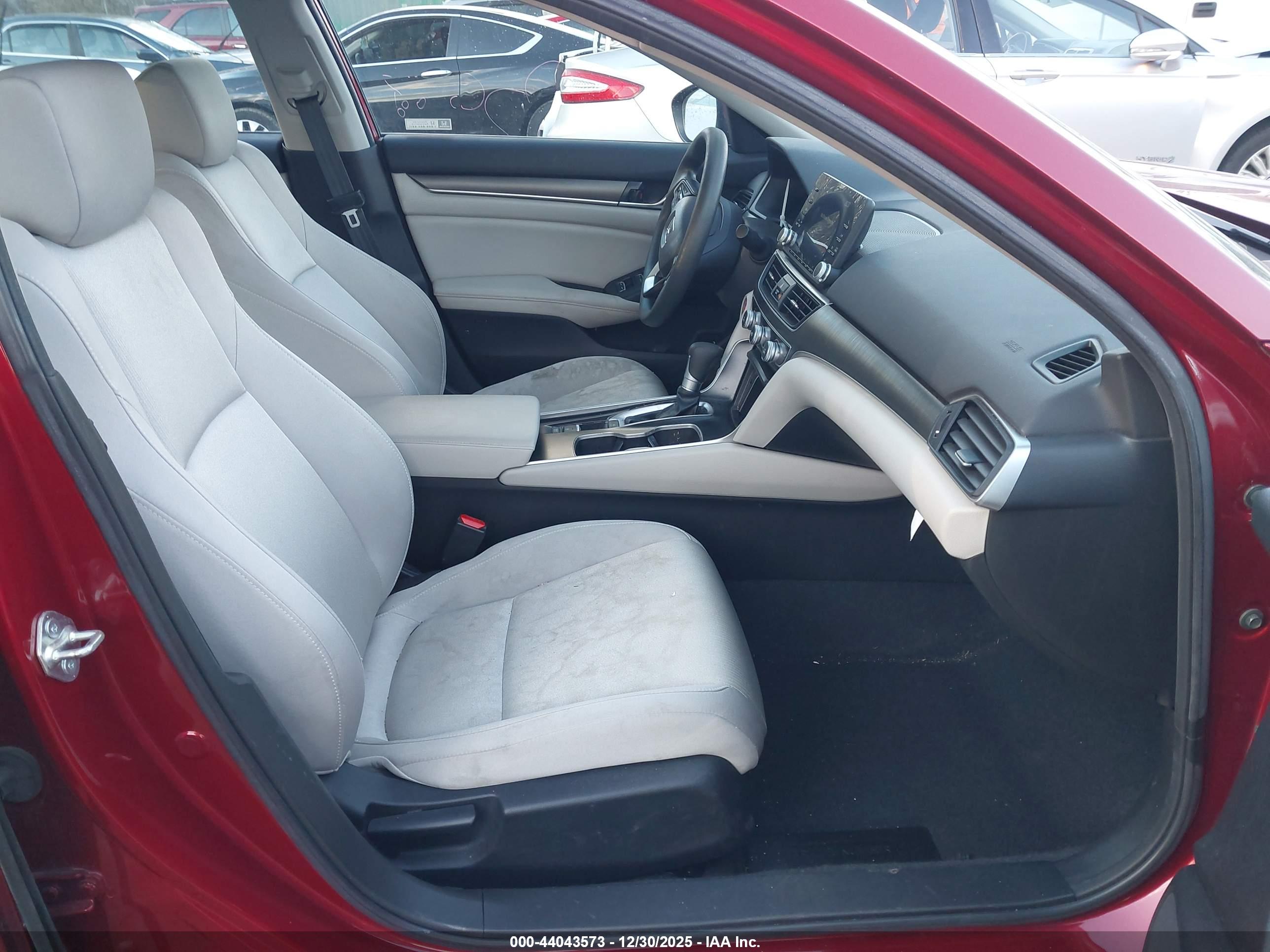 HONDA ACCORD image 5