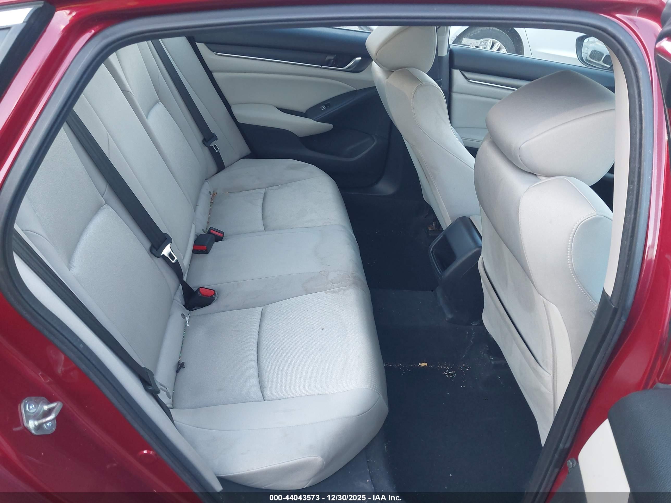 HONDA ACCORD image 8