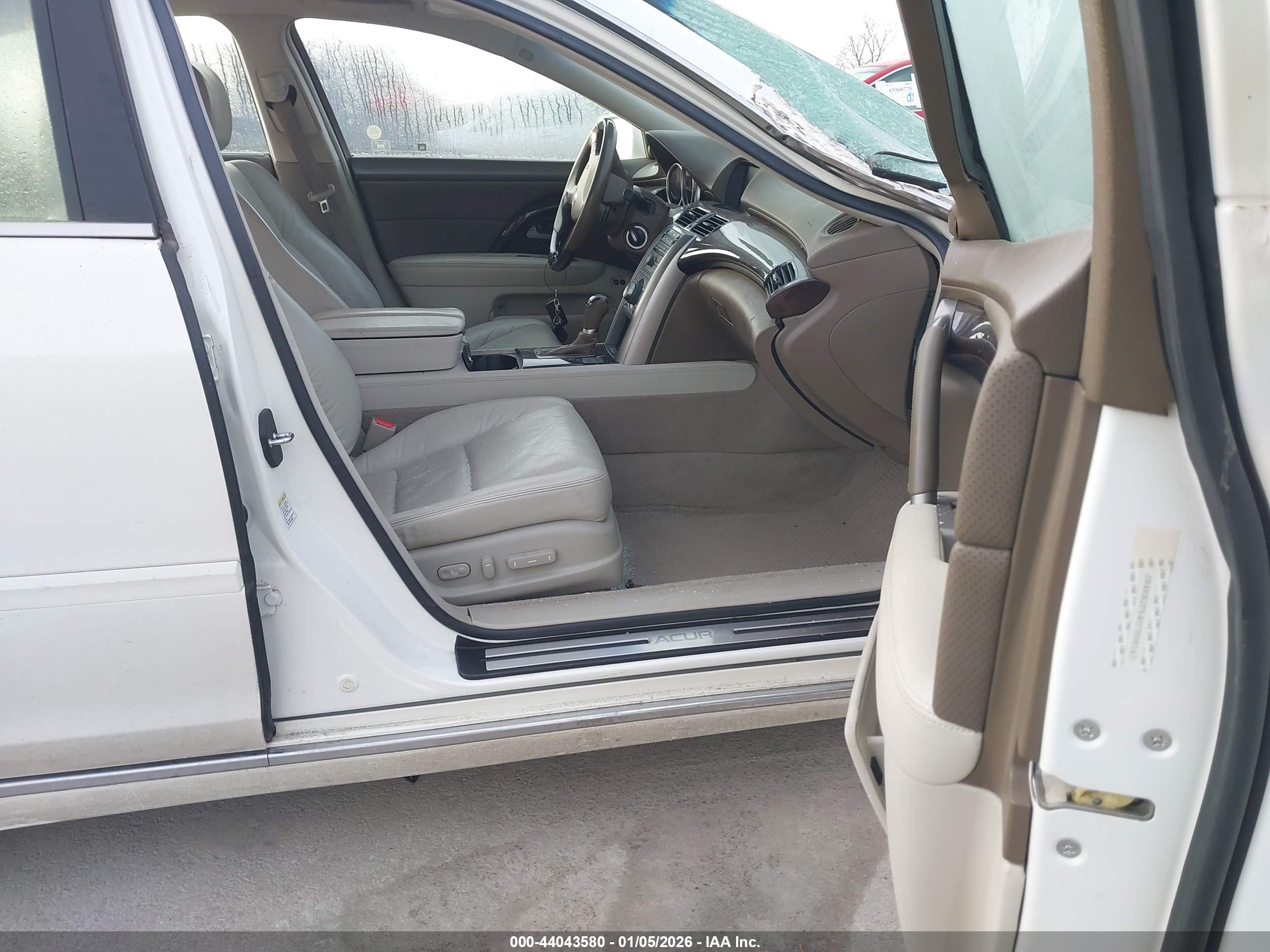 ACURA RL image 5