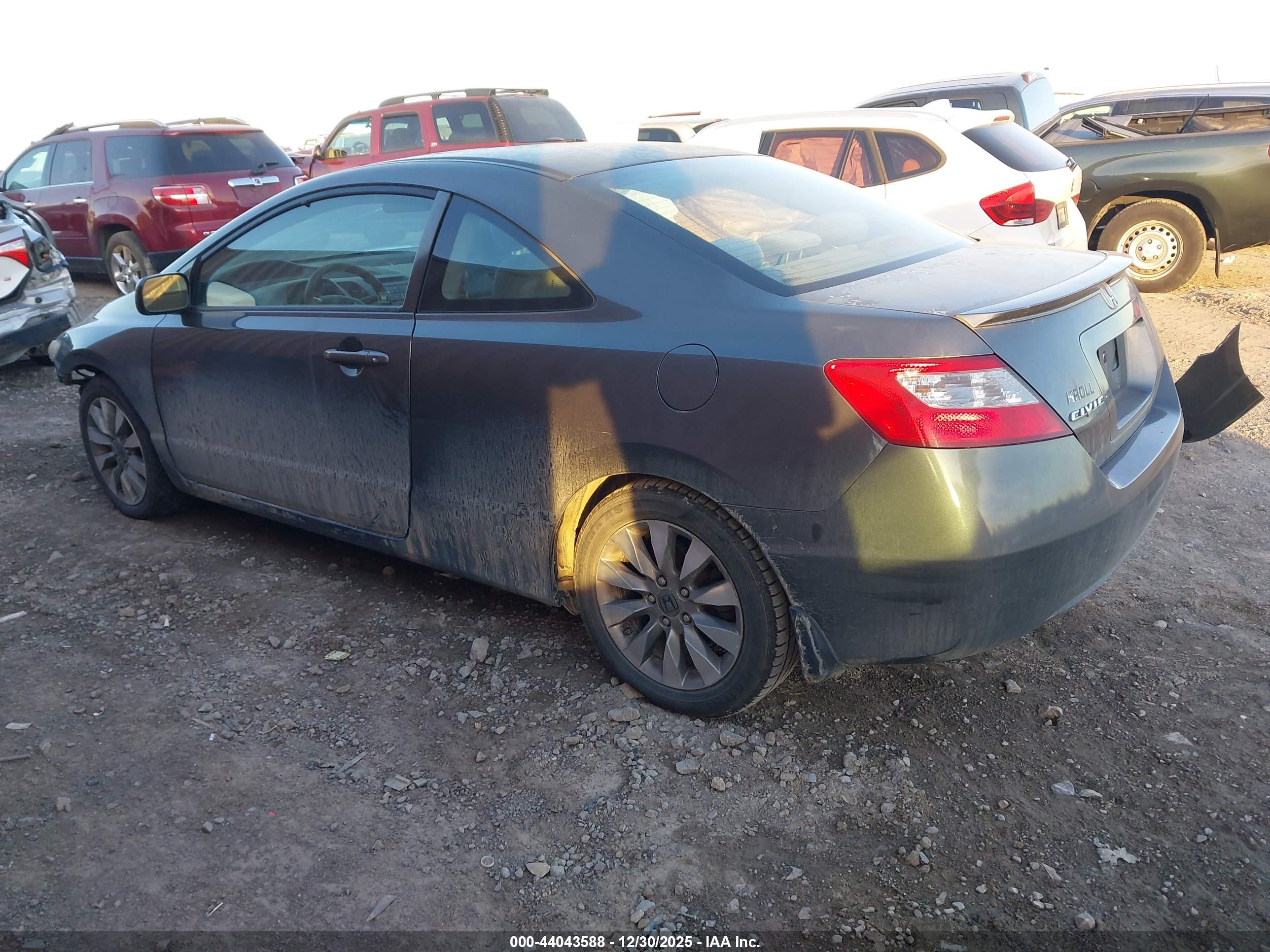 HONDA CIVIC image 3
