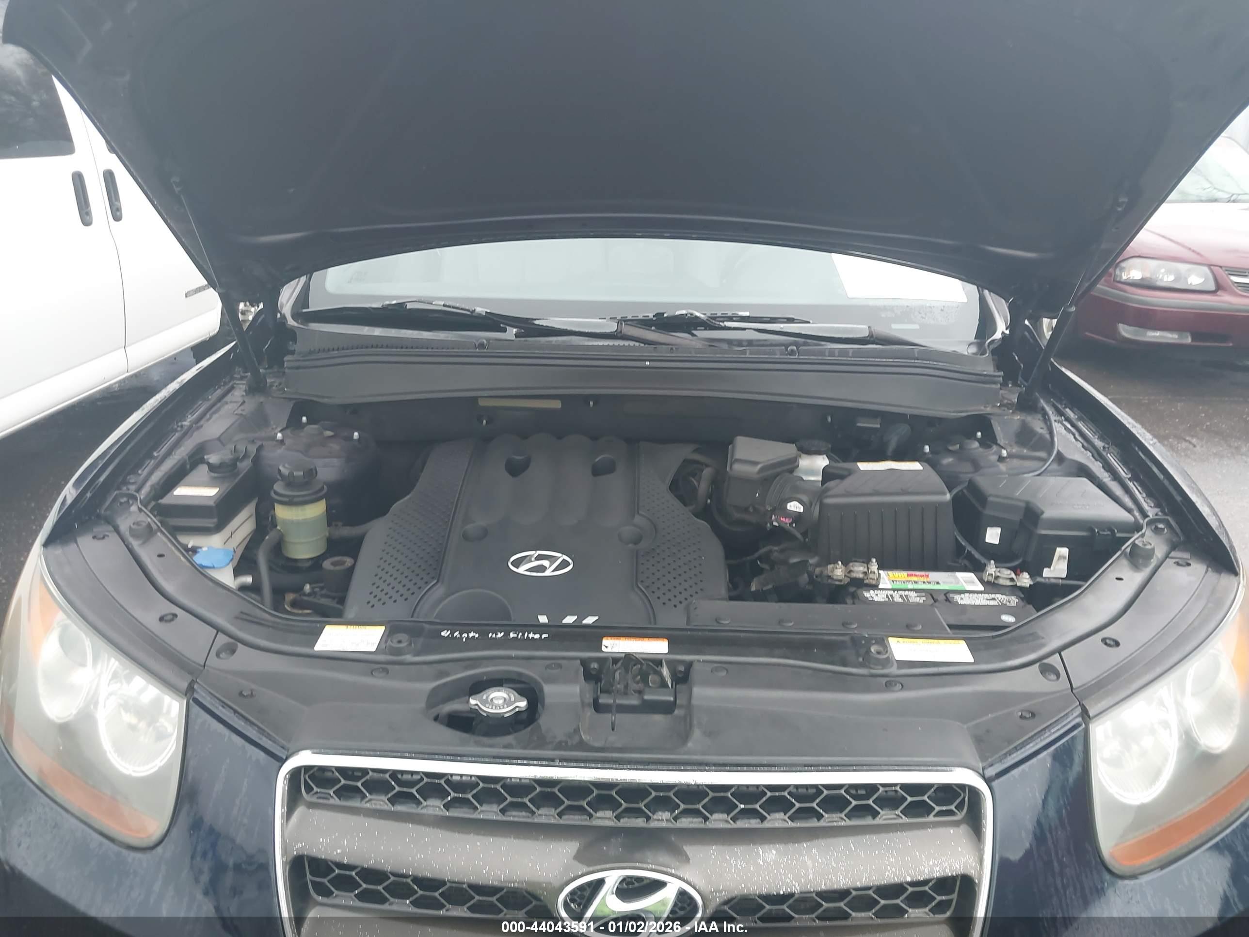 HYUNDAI SANTA image 10