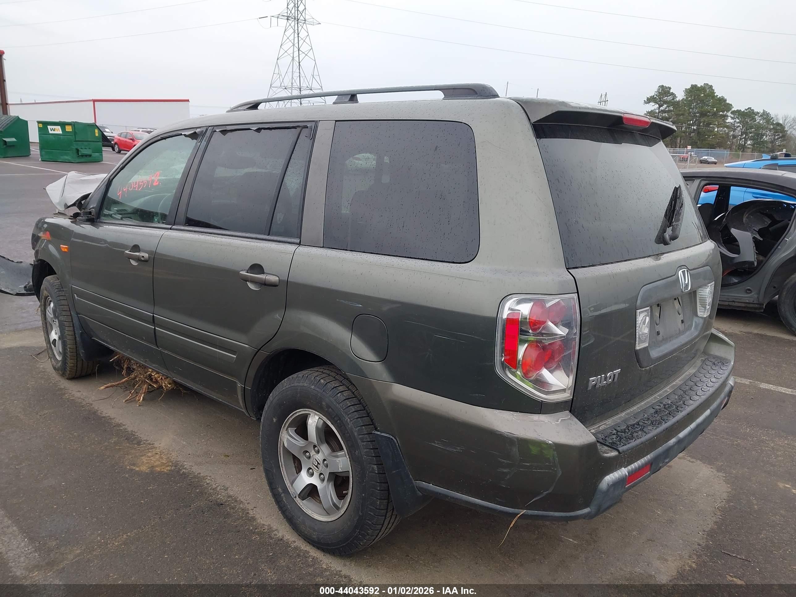 HONDA PILOT image 3