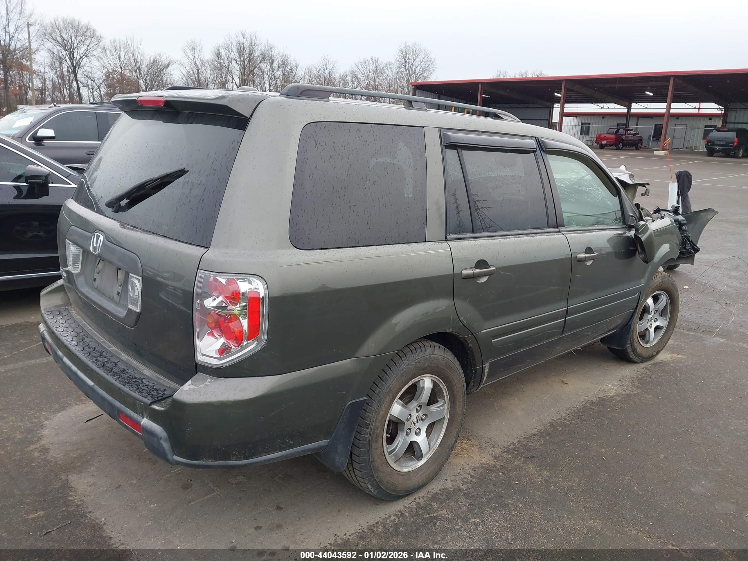 HONDA PILOT image 4