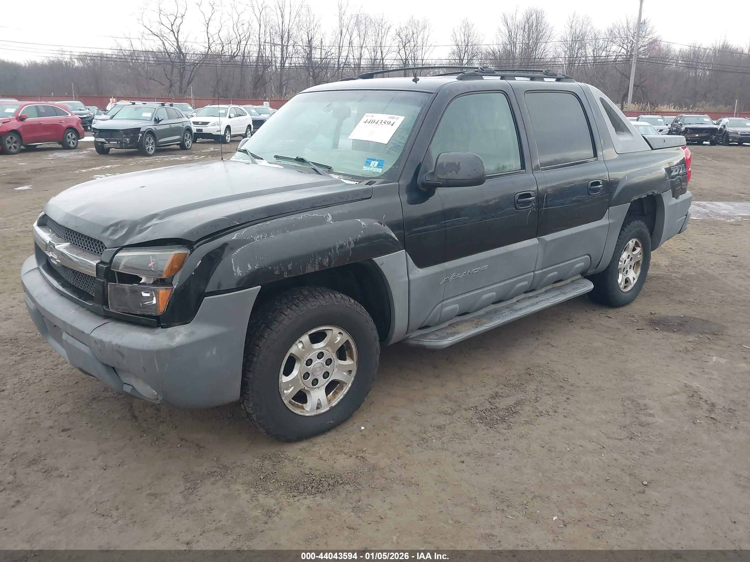 CHEVROLET AVALANCHE image 2