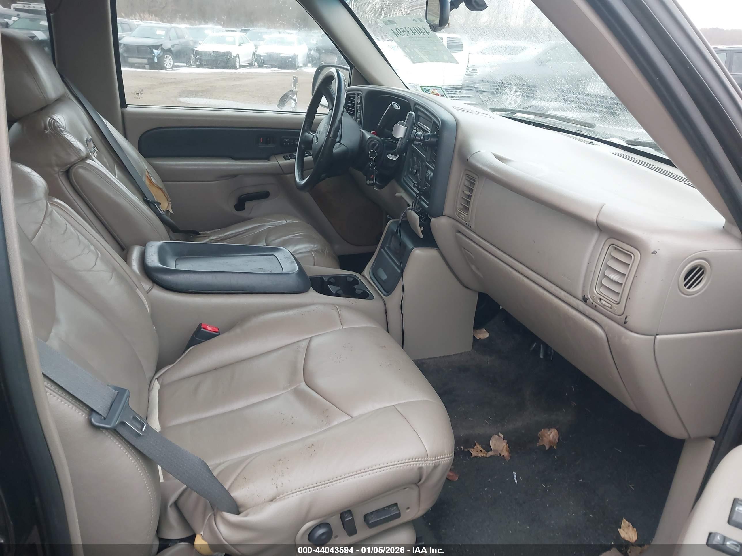CHEVROLET AVALANCHE image 5