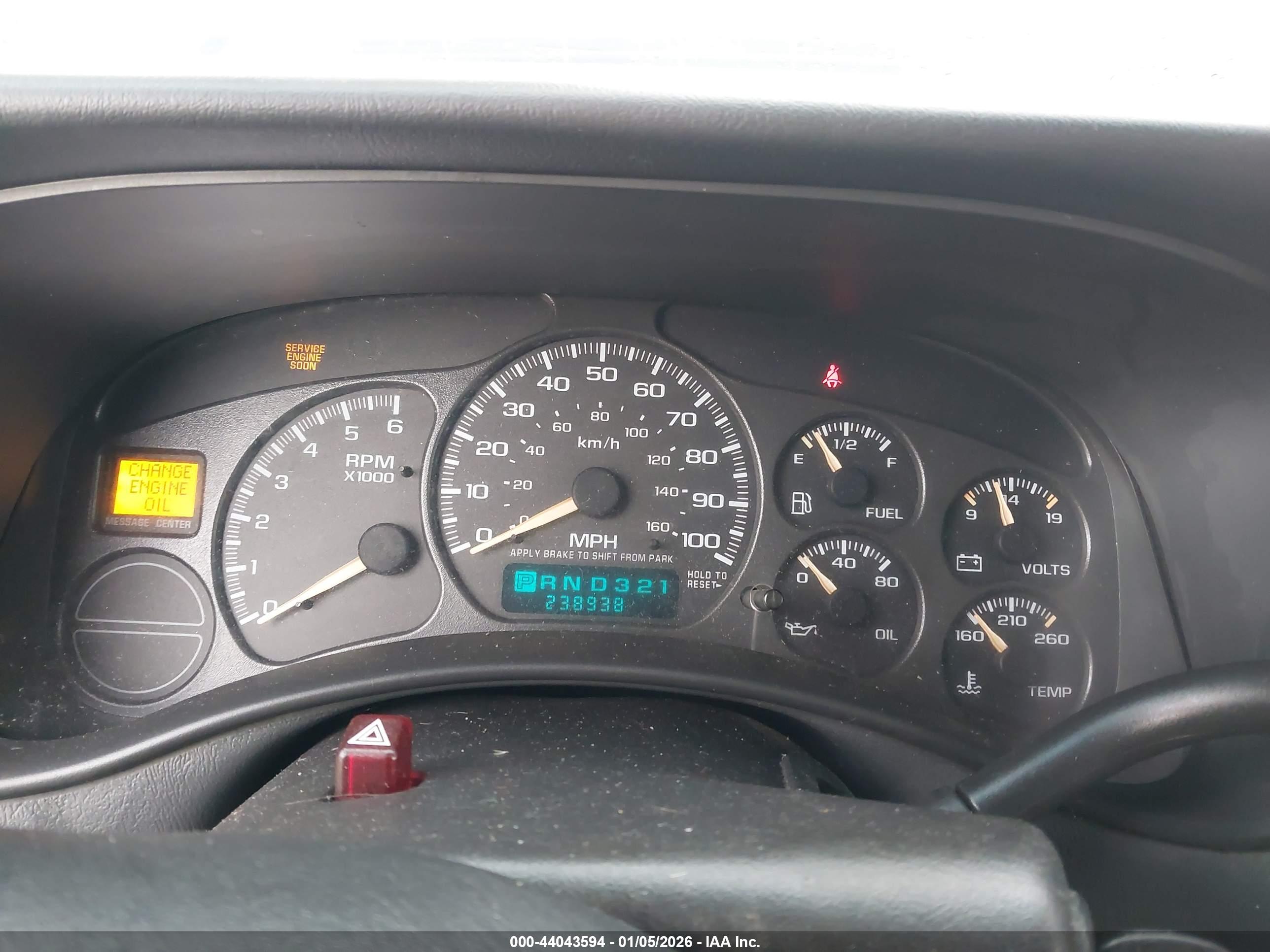 CHEVROLET AVALANCHE image 7