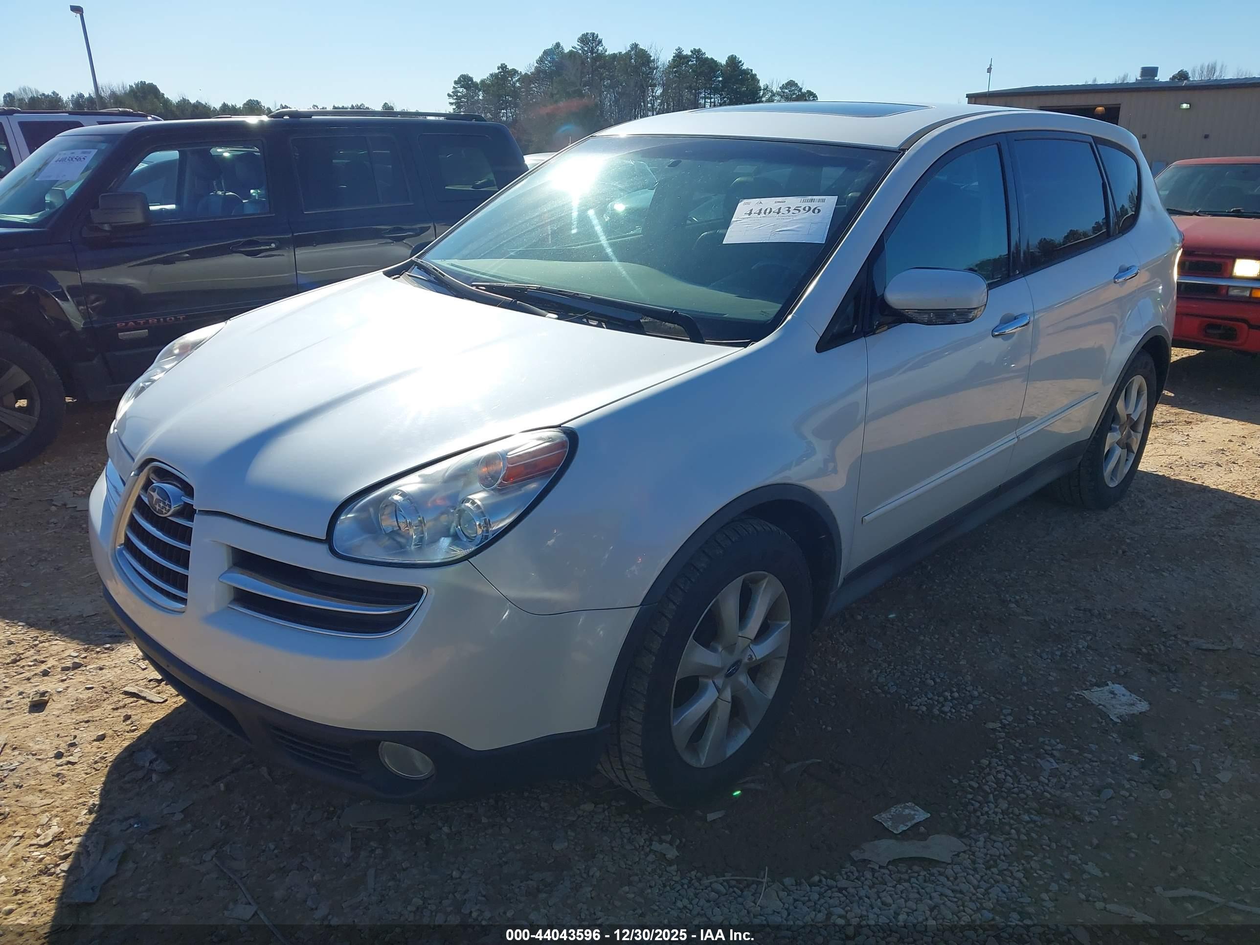 SUBARU B9 image 2