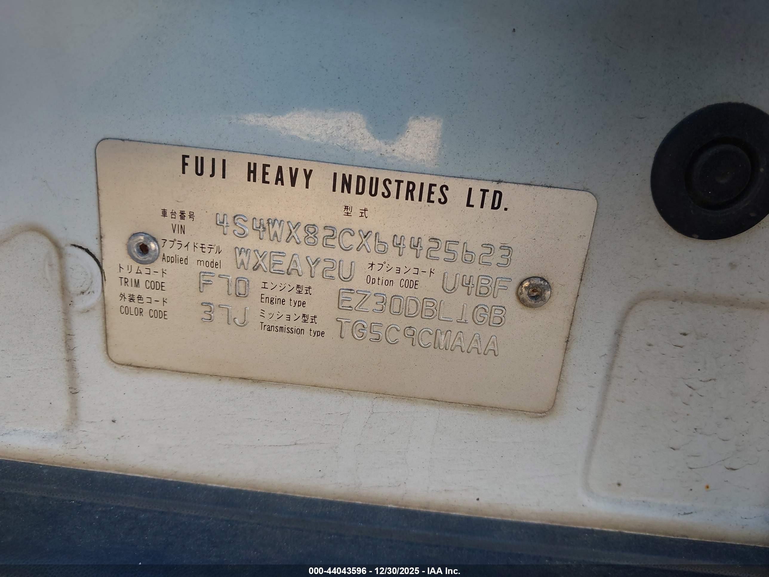 SUBARU B9 image 9