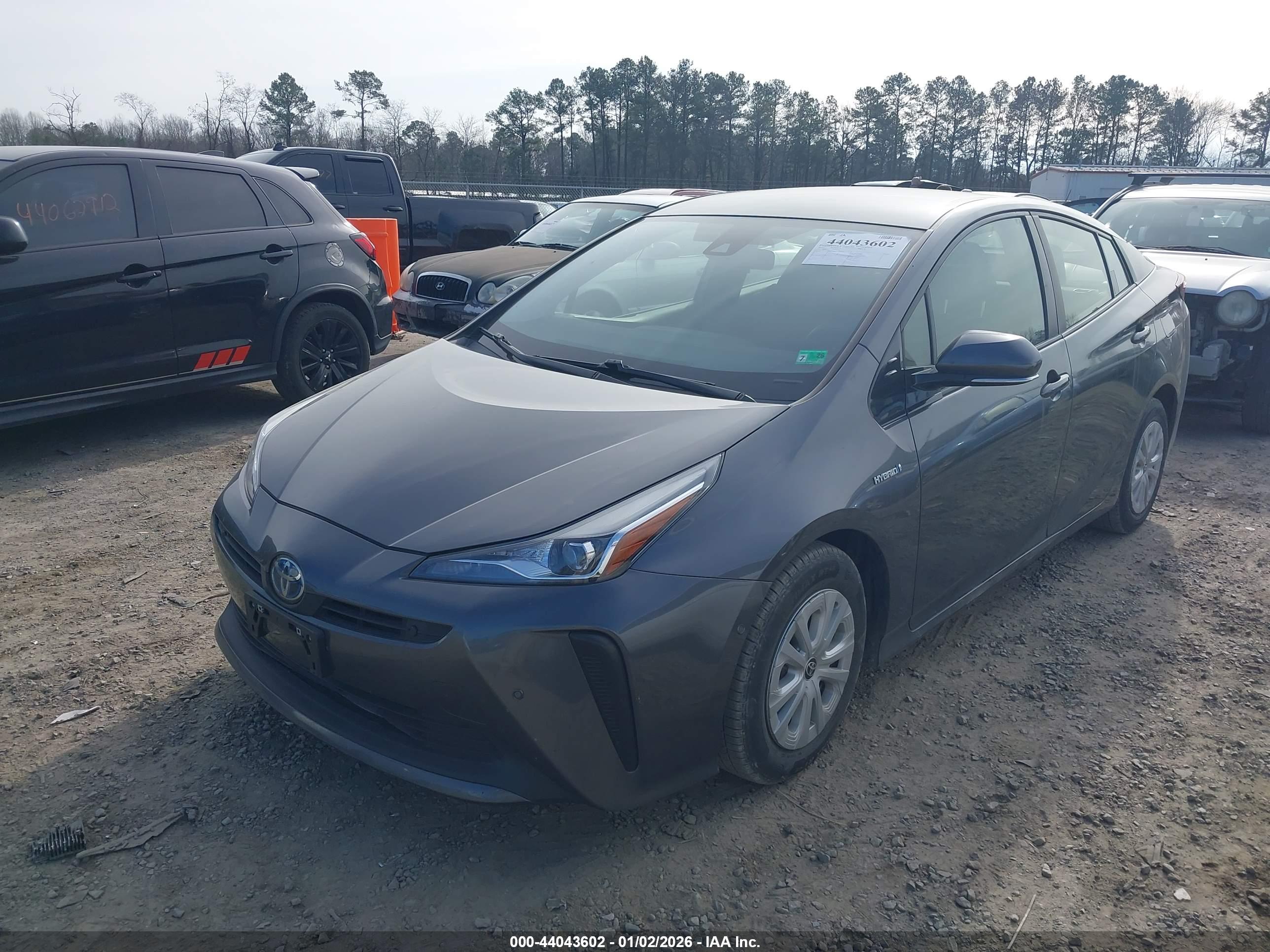 TOYOTA PRIUS image 2