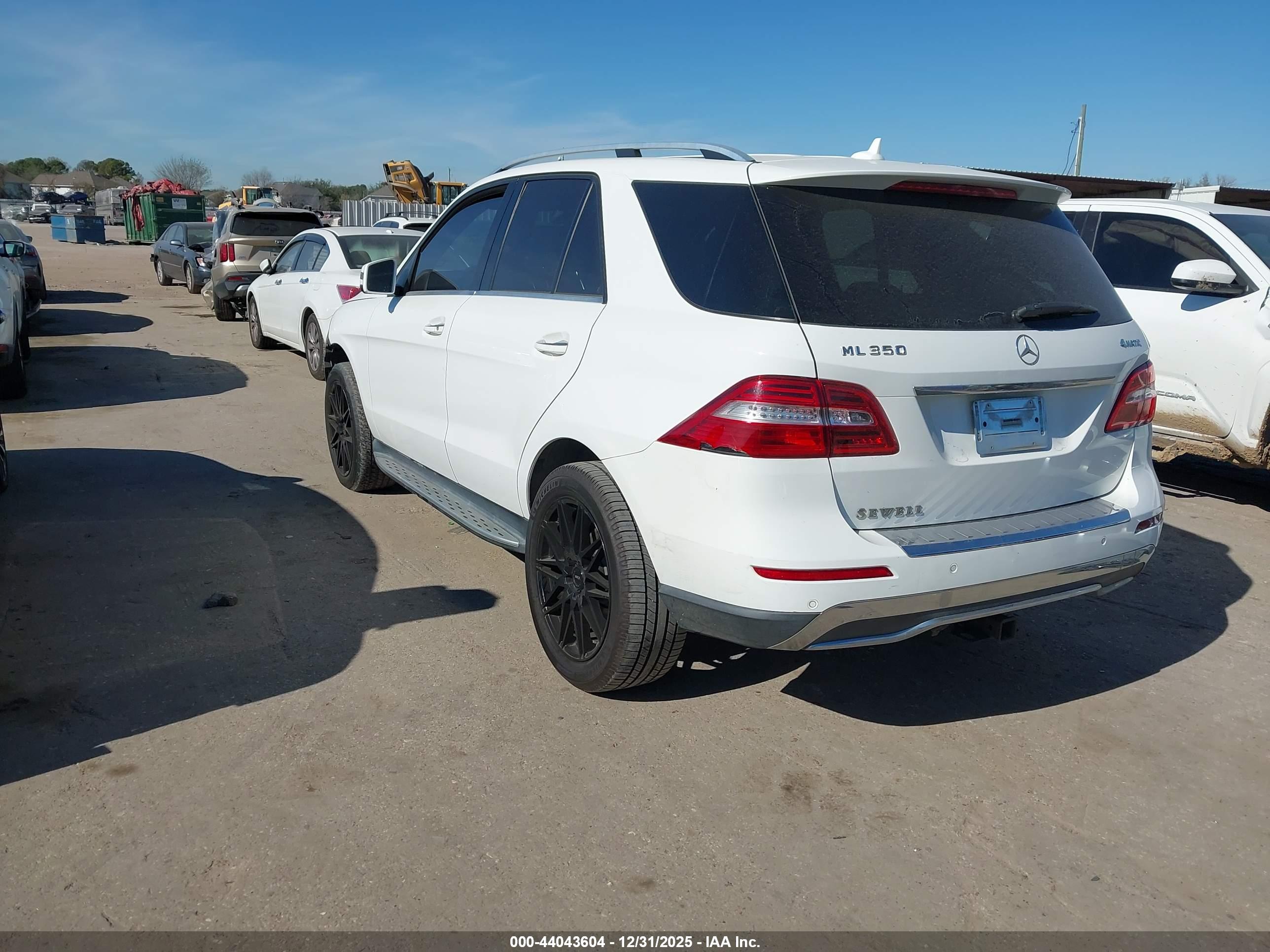MERCEDES-BENZ ML image 3