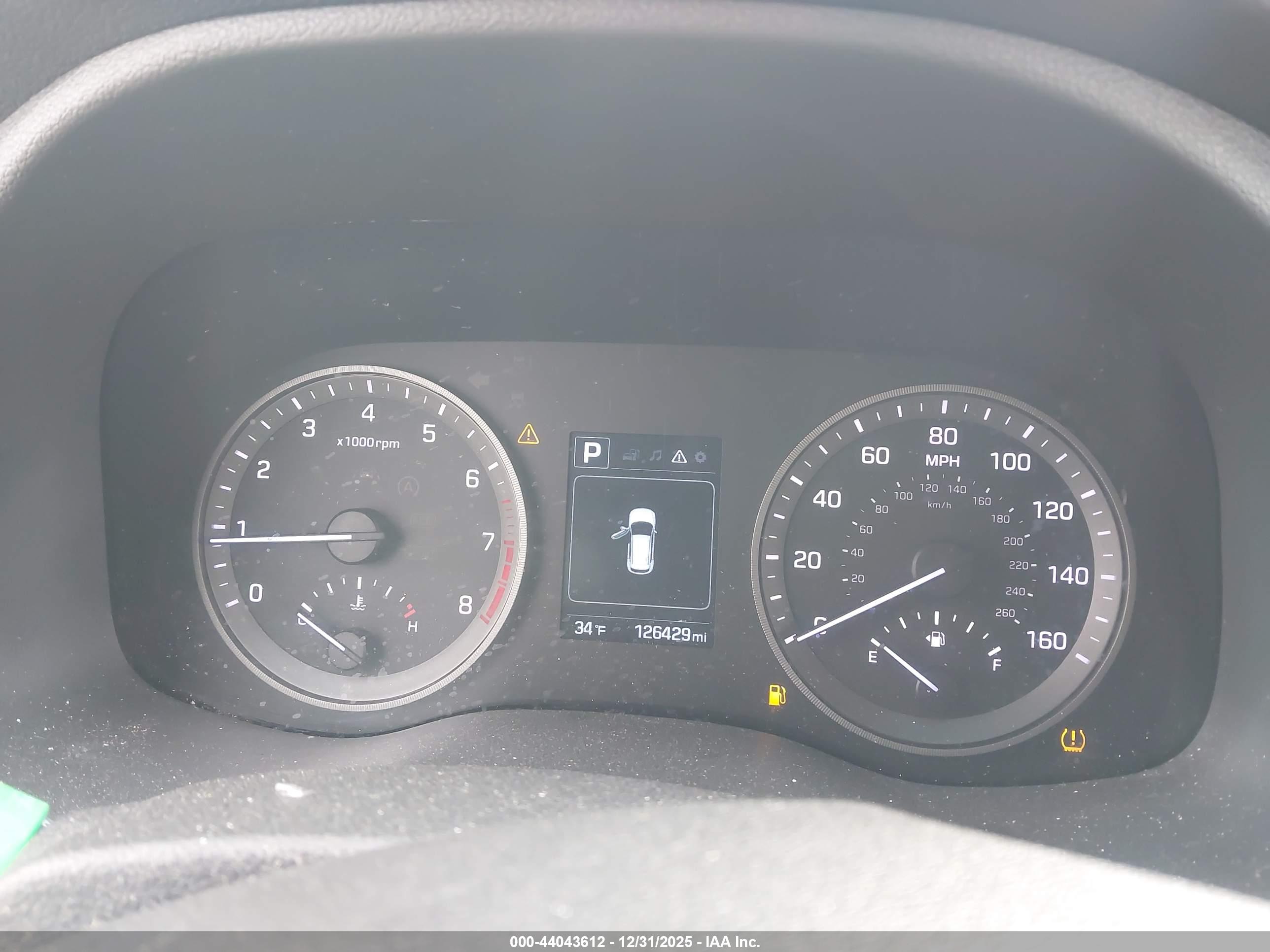 HYUNDAI TUCSON image 7