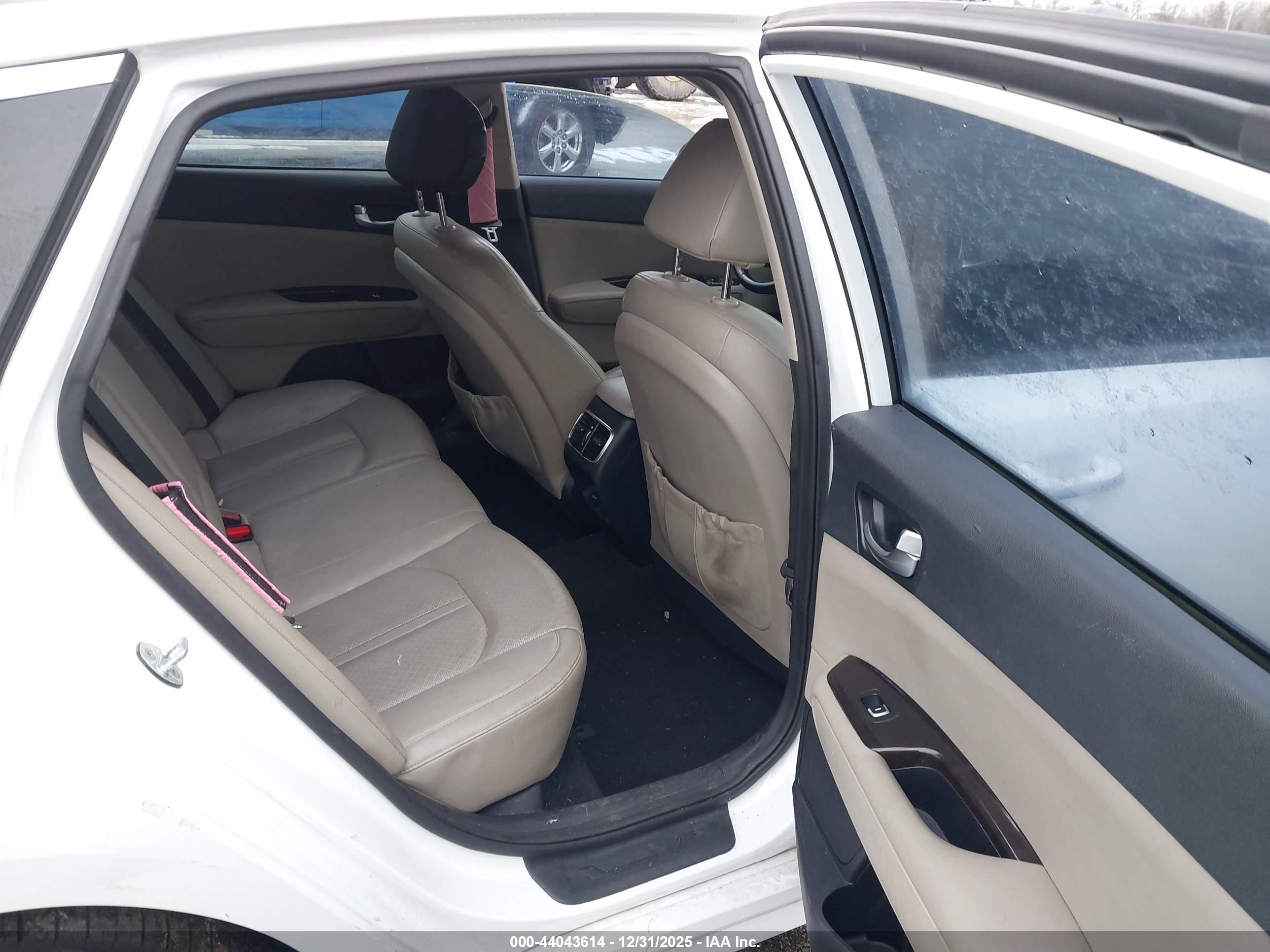 KIA OPTIMA image 8