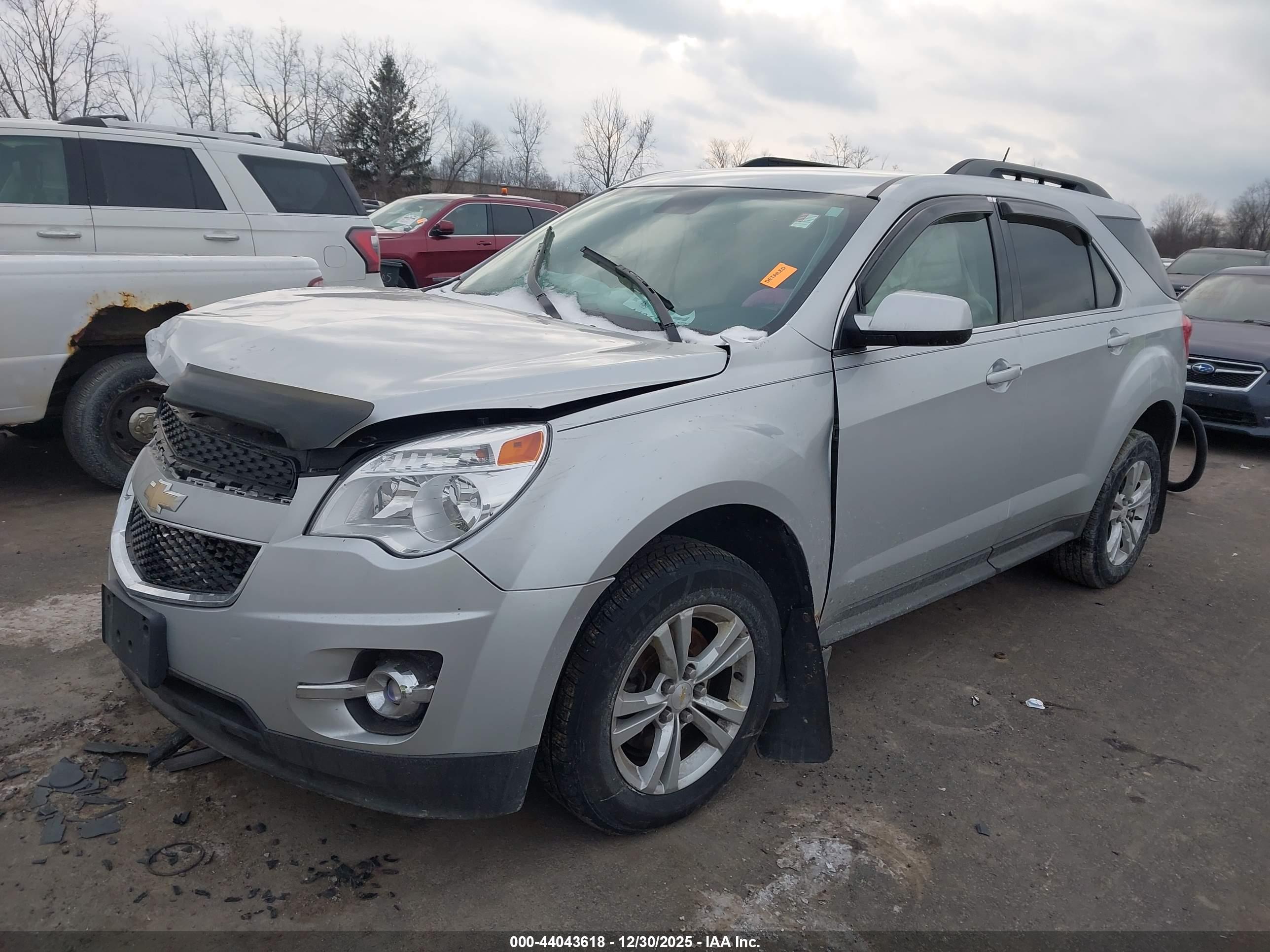 CHEVROLET EQUINOX image 2