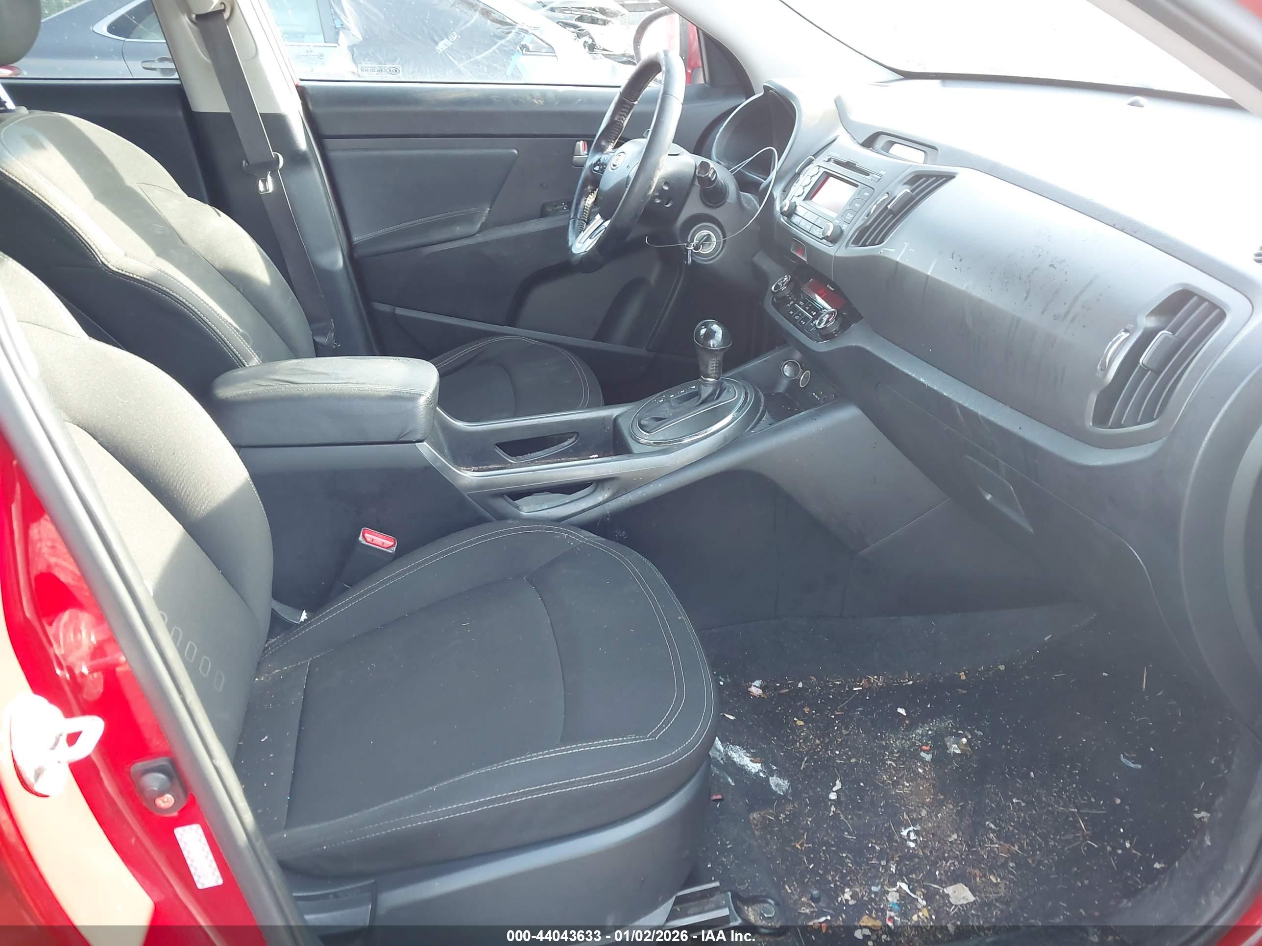 KIA SPORTAGE image 5