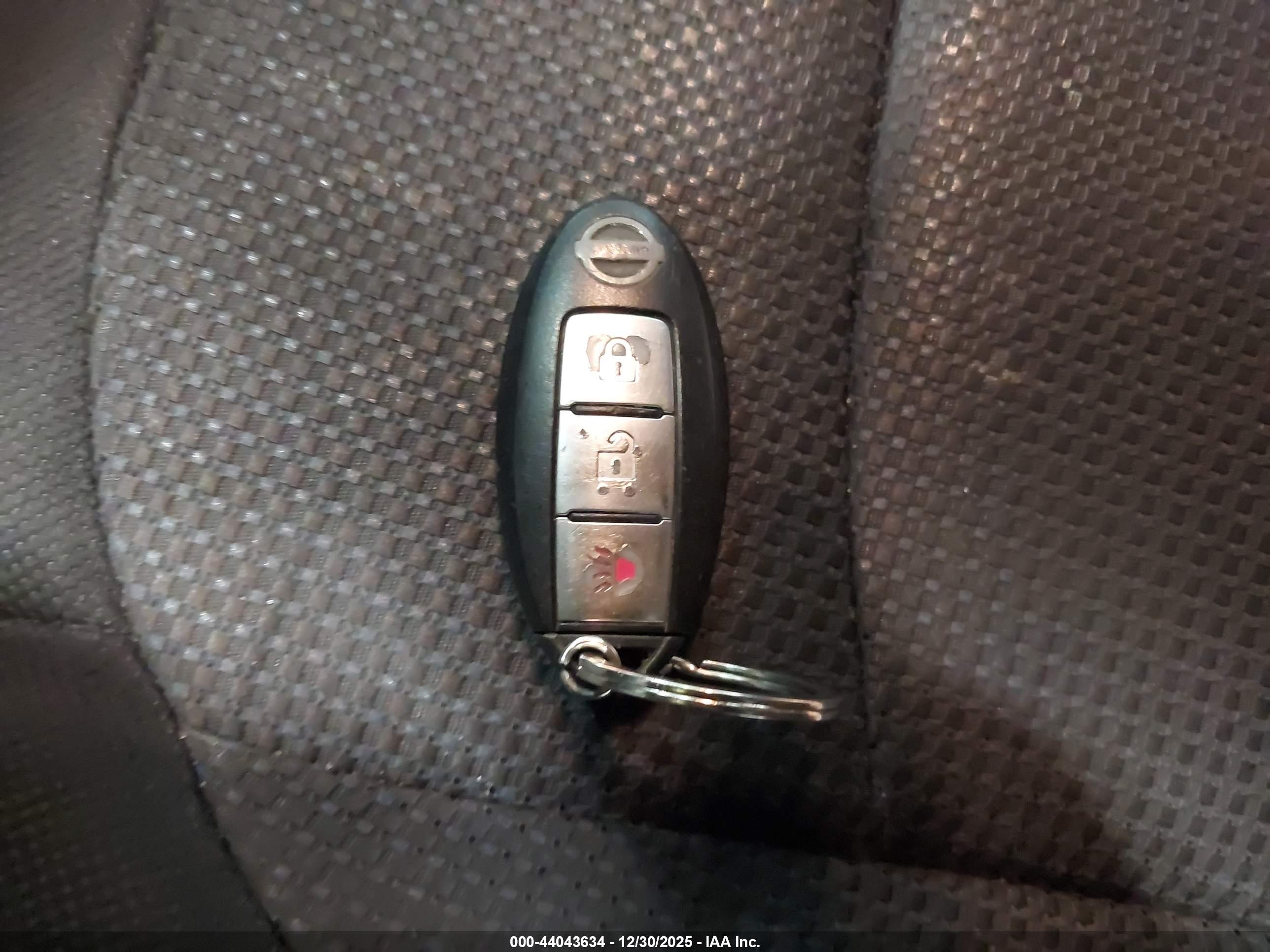 NISSAN ROGUE image 11