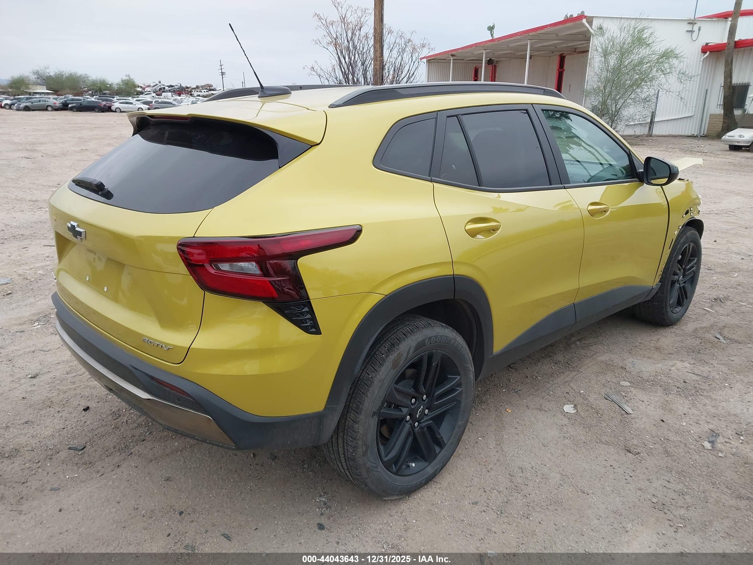 CHEVROLET TRAX image 4