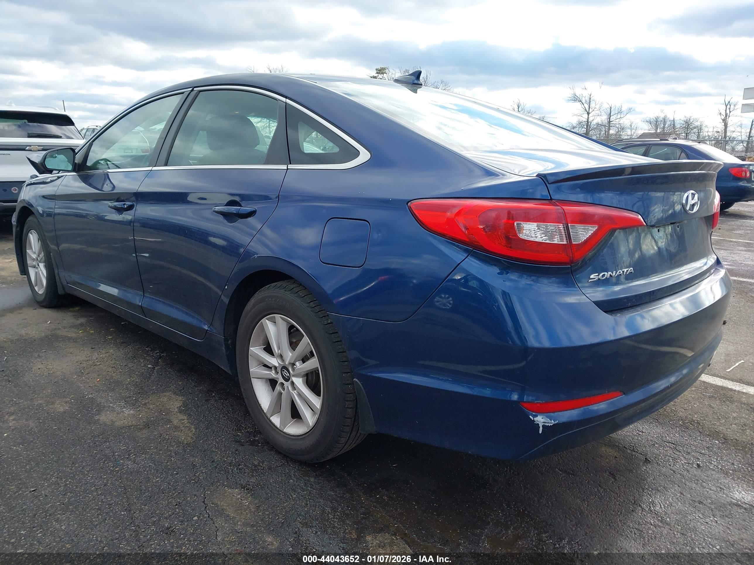 HYUNDAI SONATA image 3
