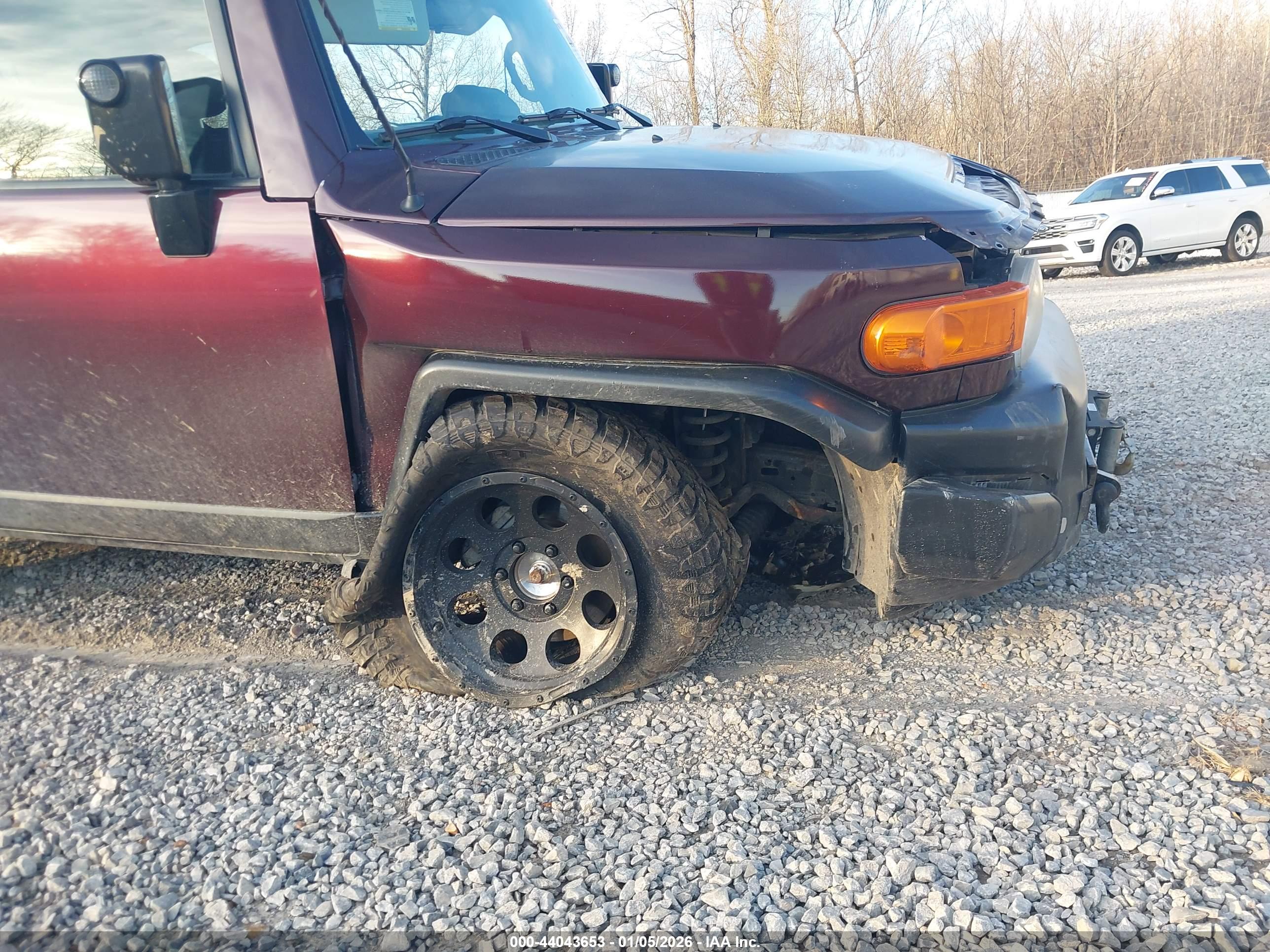 TOYOTA FJ image 6