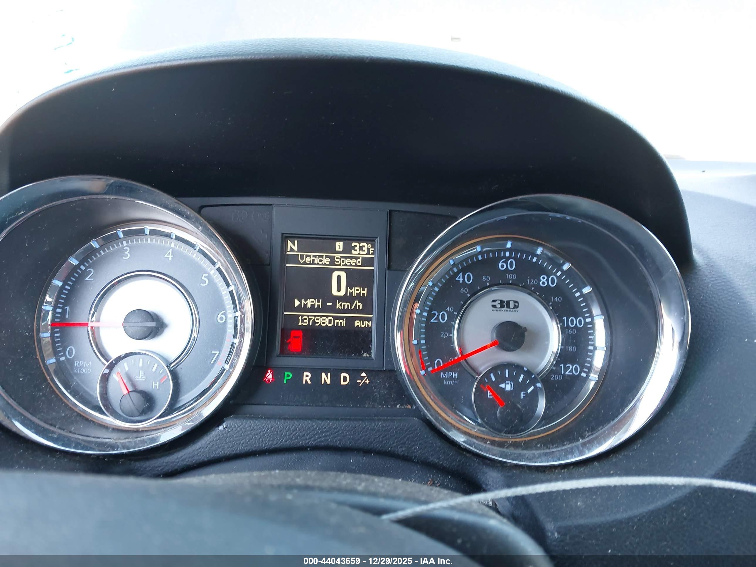 CHRYSLER TOWN image 7