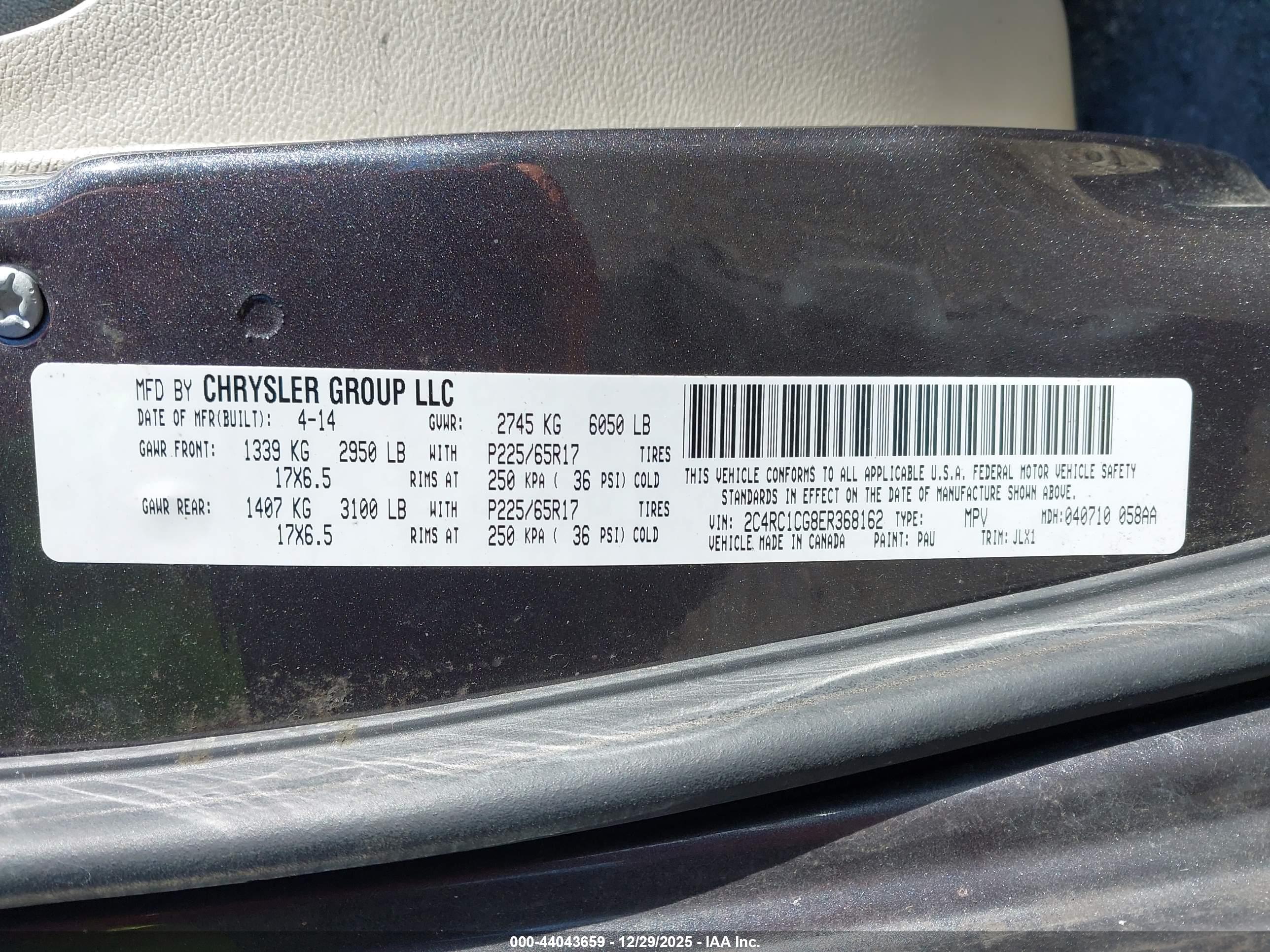 CHRYSLER TOWN image 9