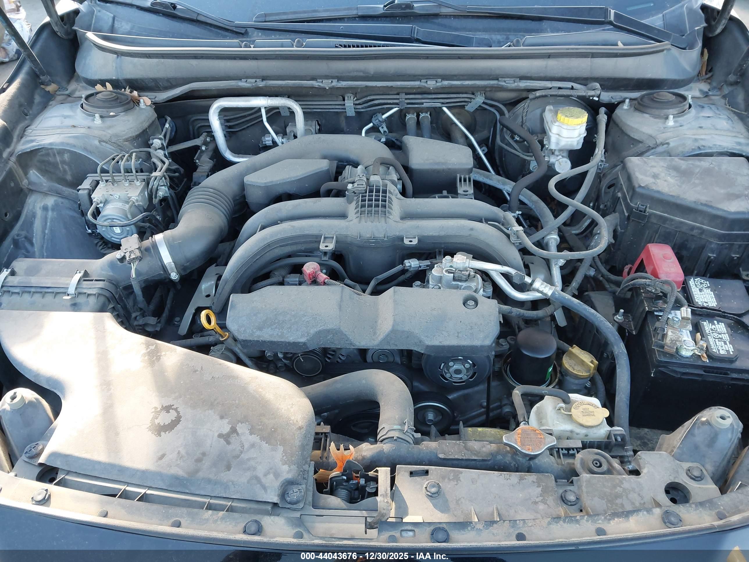 SUBARU OUTBACK image 10