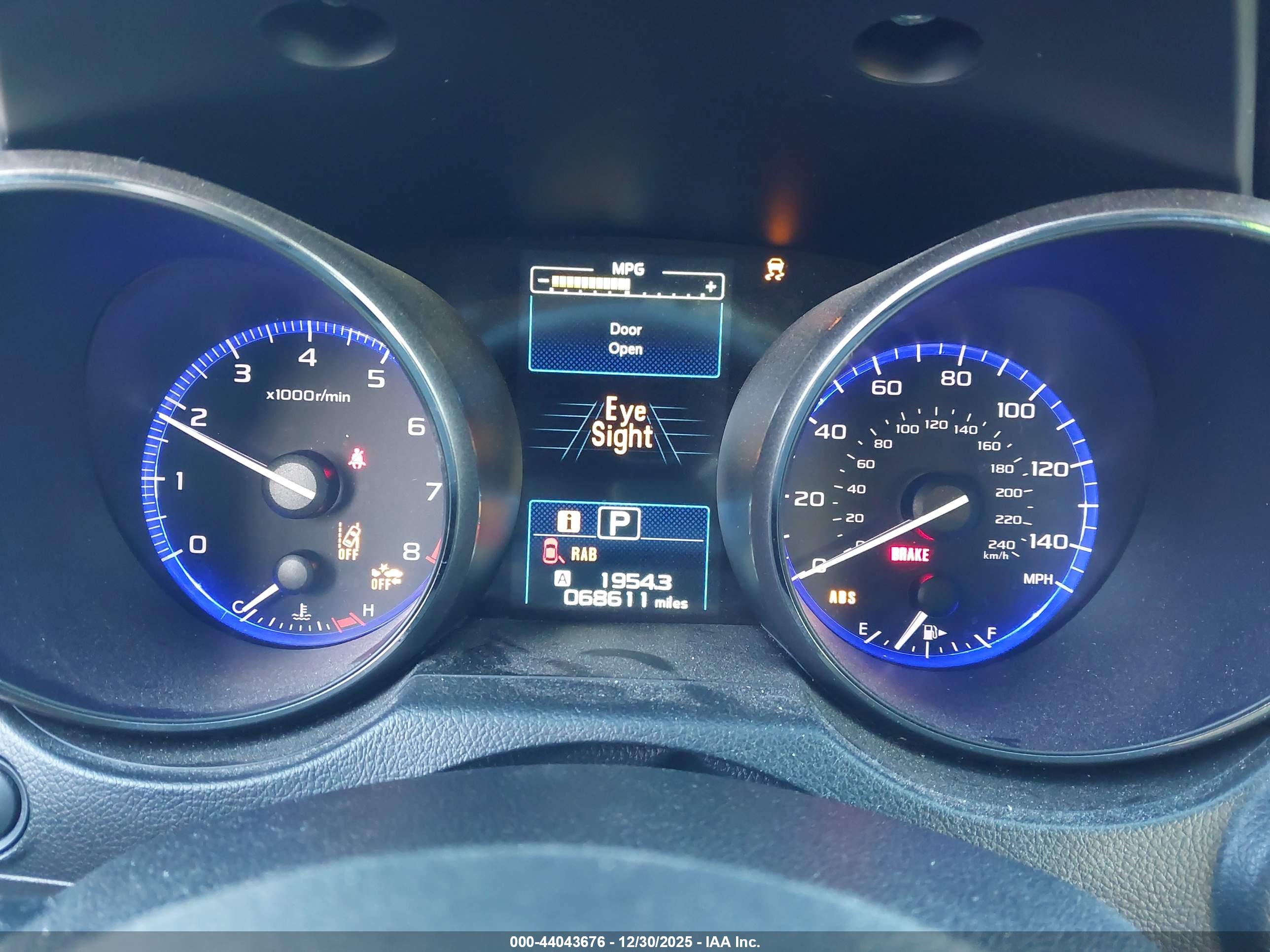 SUBARU OUTBACK image 7