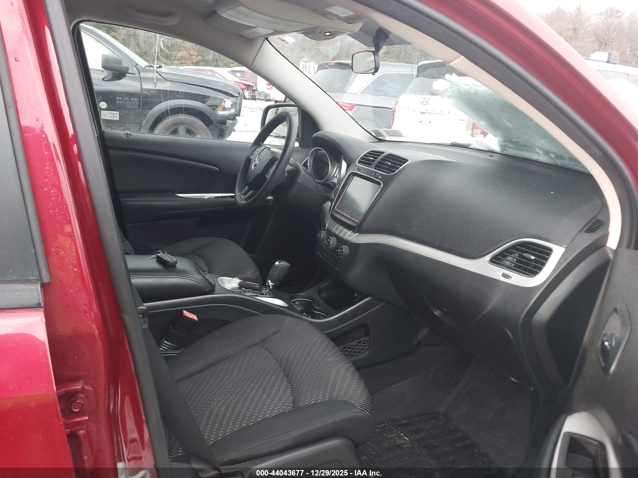 DODGE JOURNEY image 5