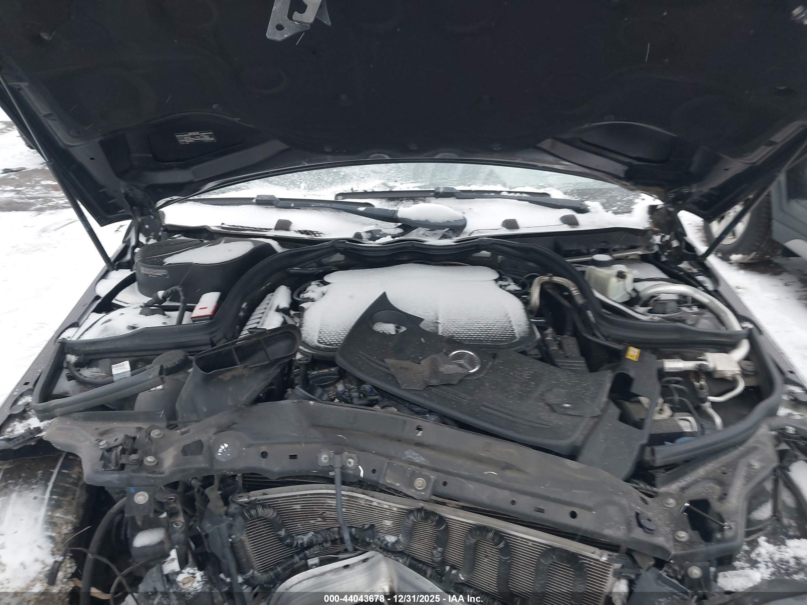 MERCEDES-BENZ C image 10