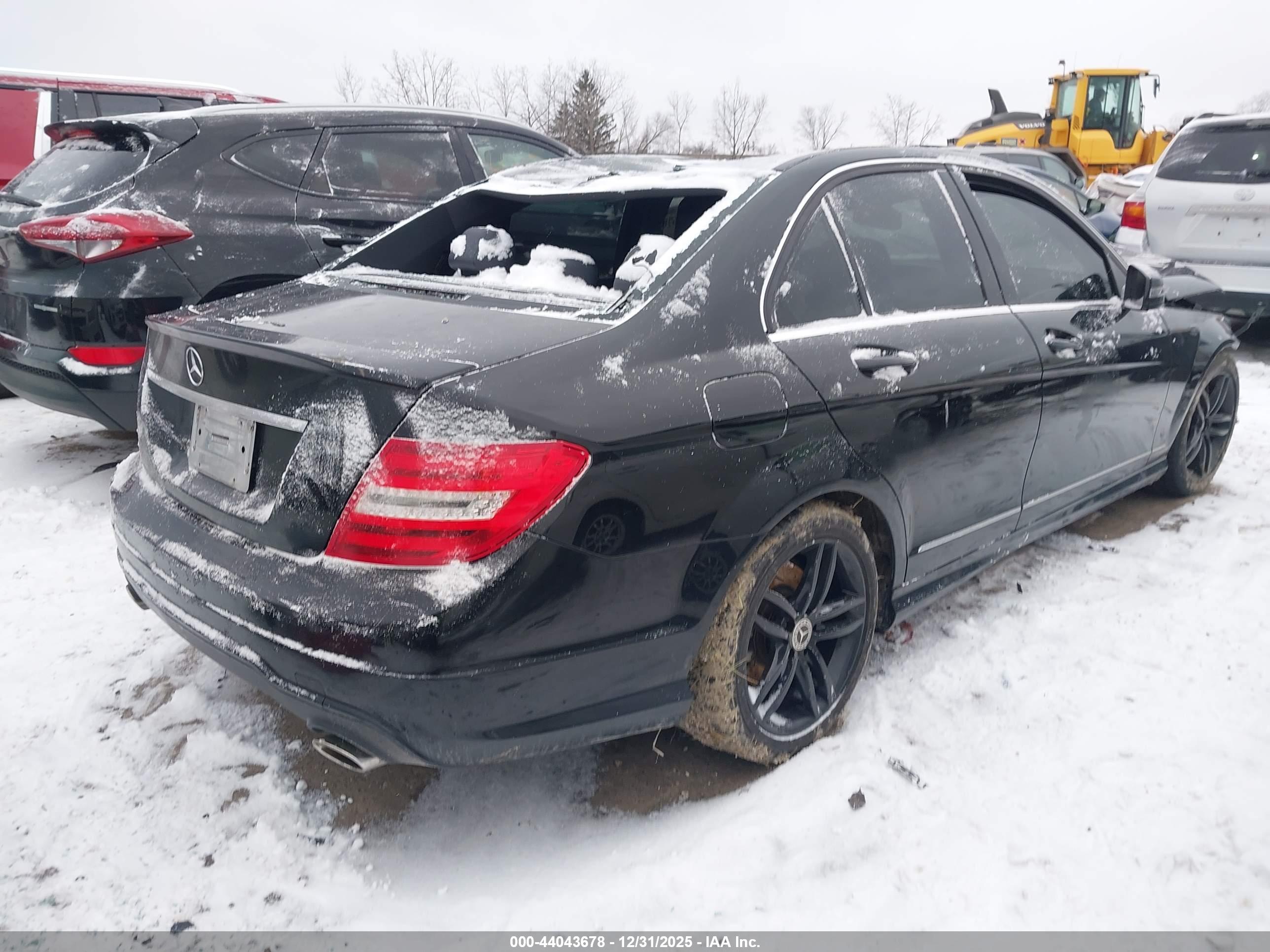 MERCEDES-BENZ C image 4