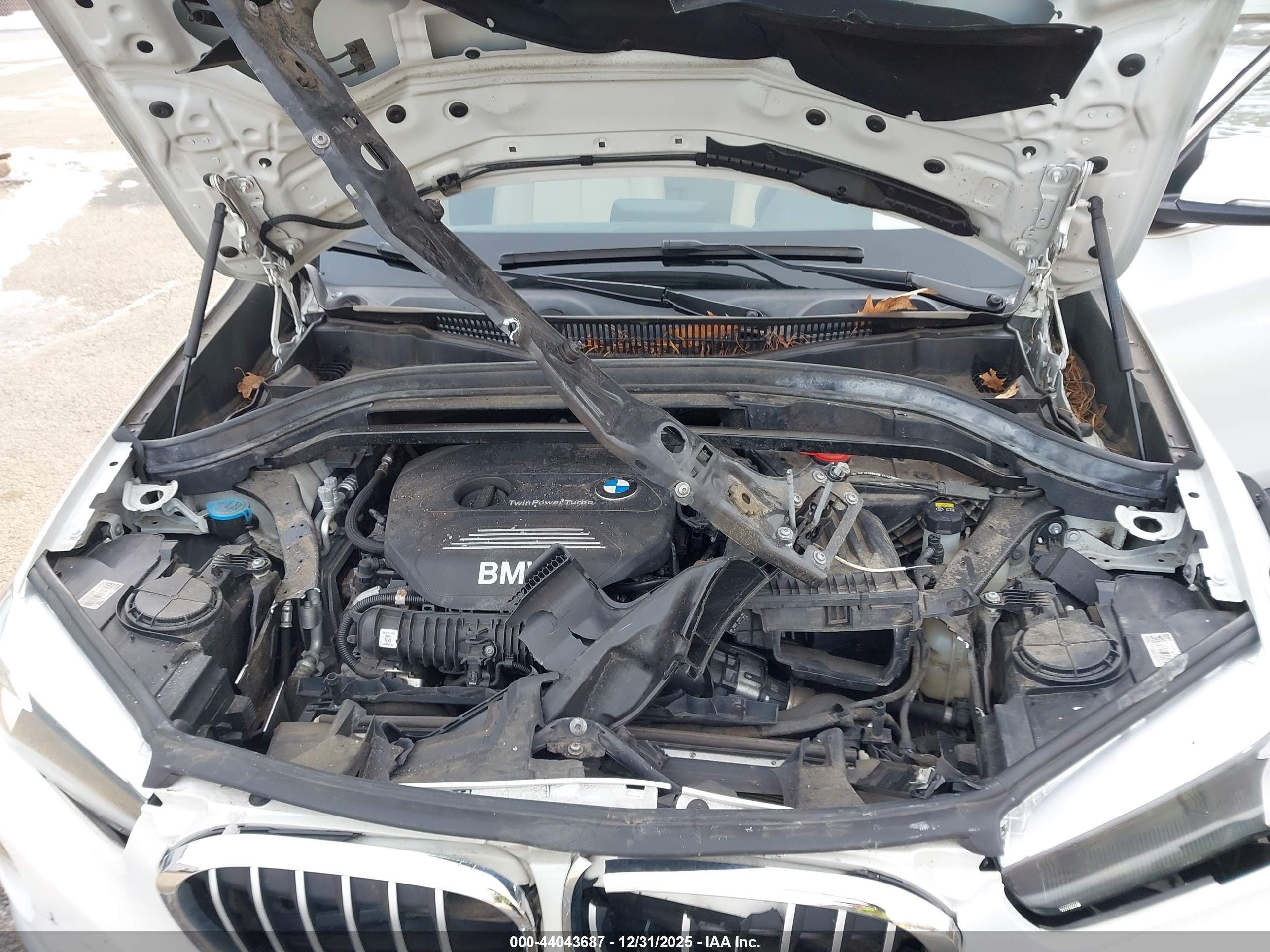 BMW X1 image 10
