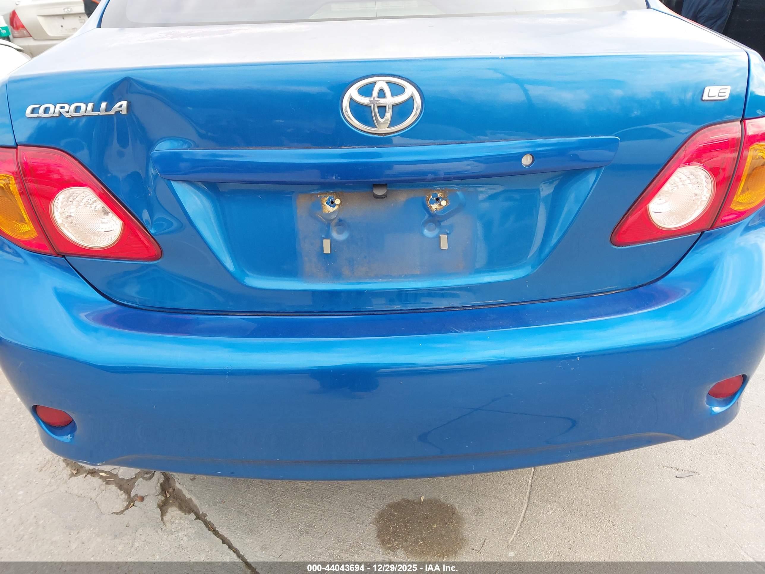 TOYOTA COROLLA image 6