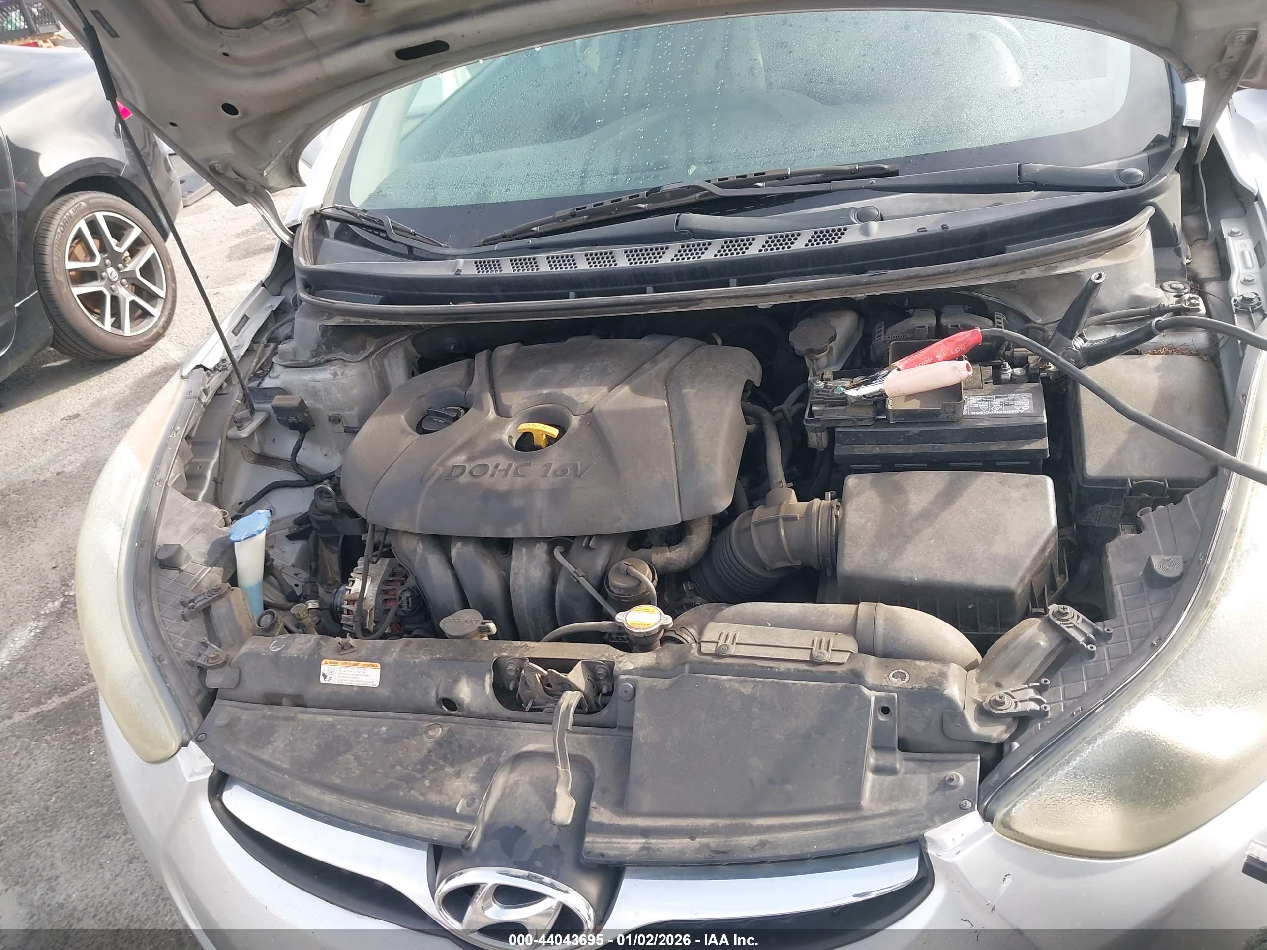 HYUNDAI ELANTRA image 10