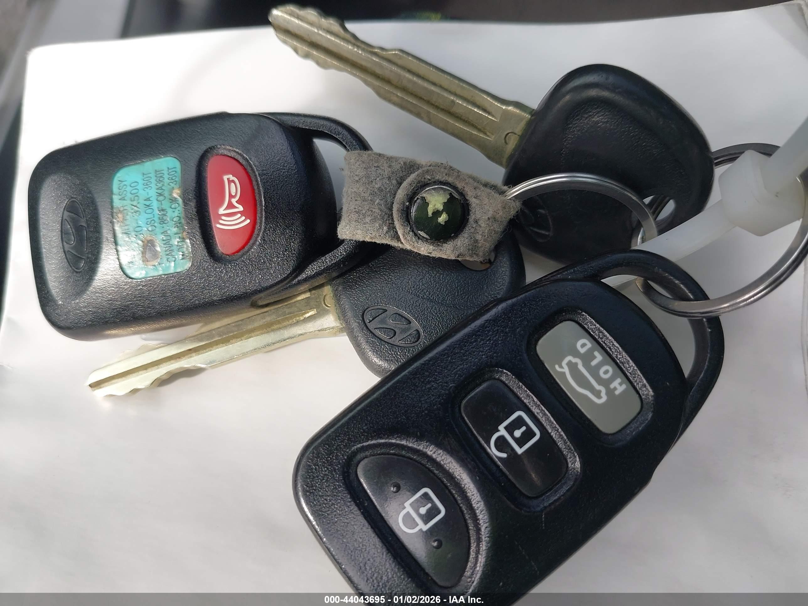 HYUNDAI ELANTRA image 11