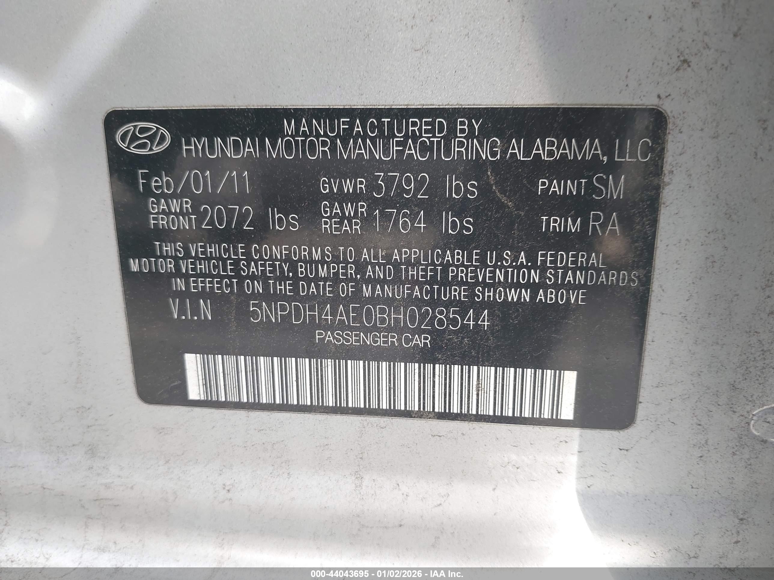 HYUNDAI ELANTRA image 9
