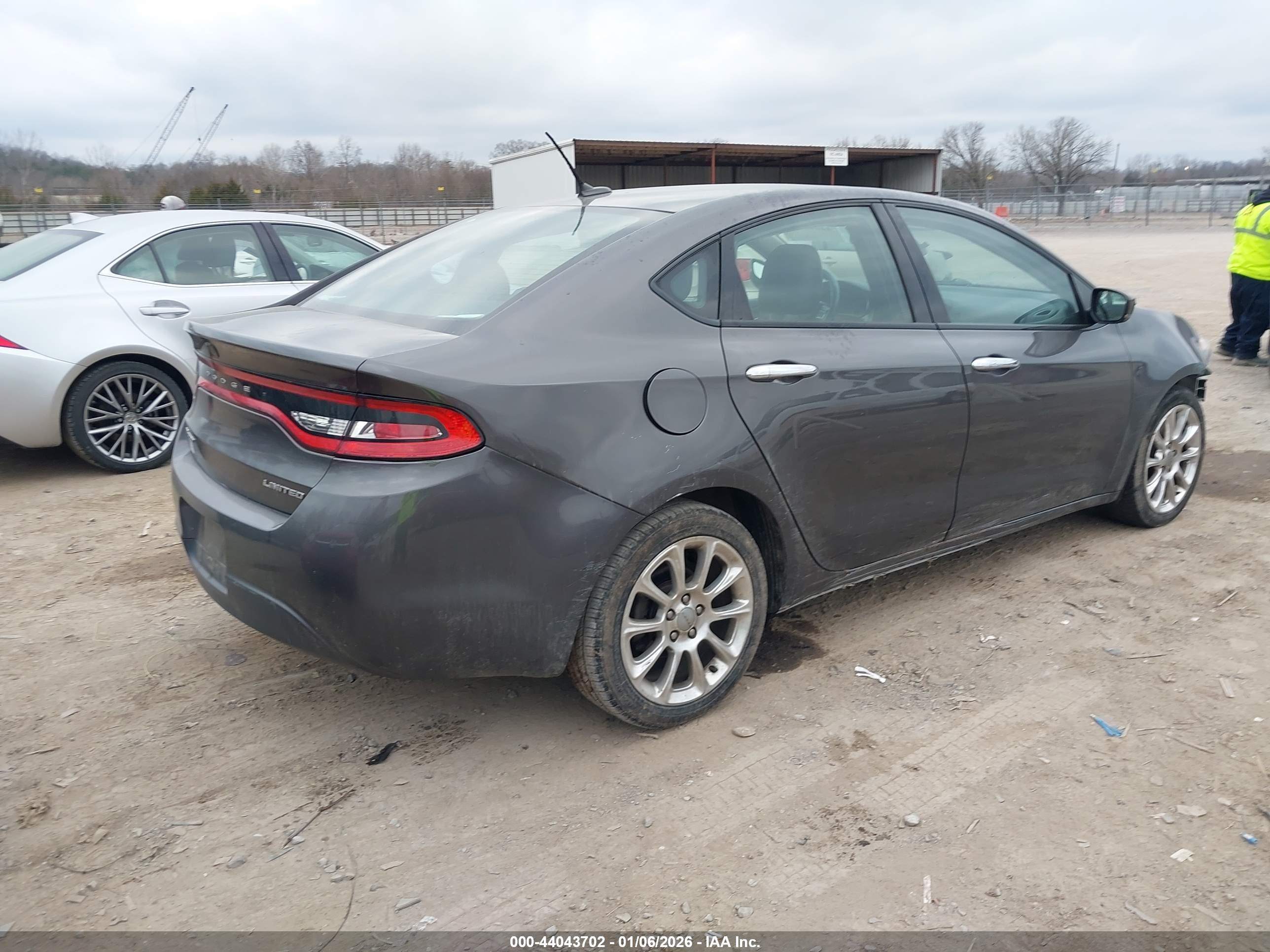 DODGE DART image 4