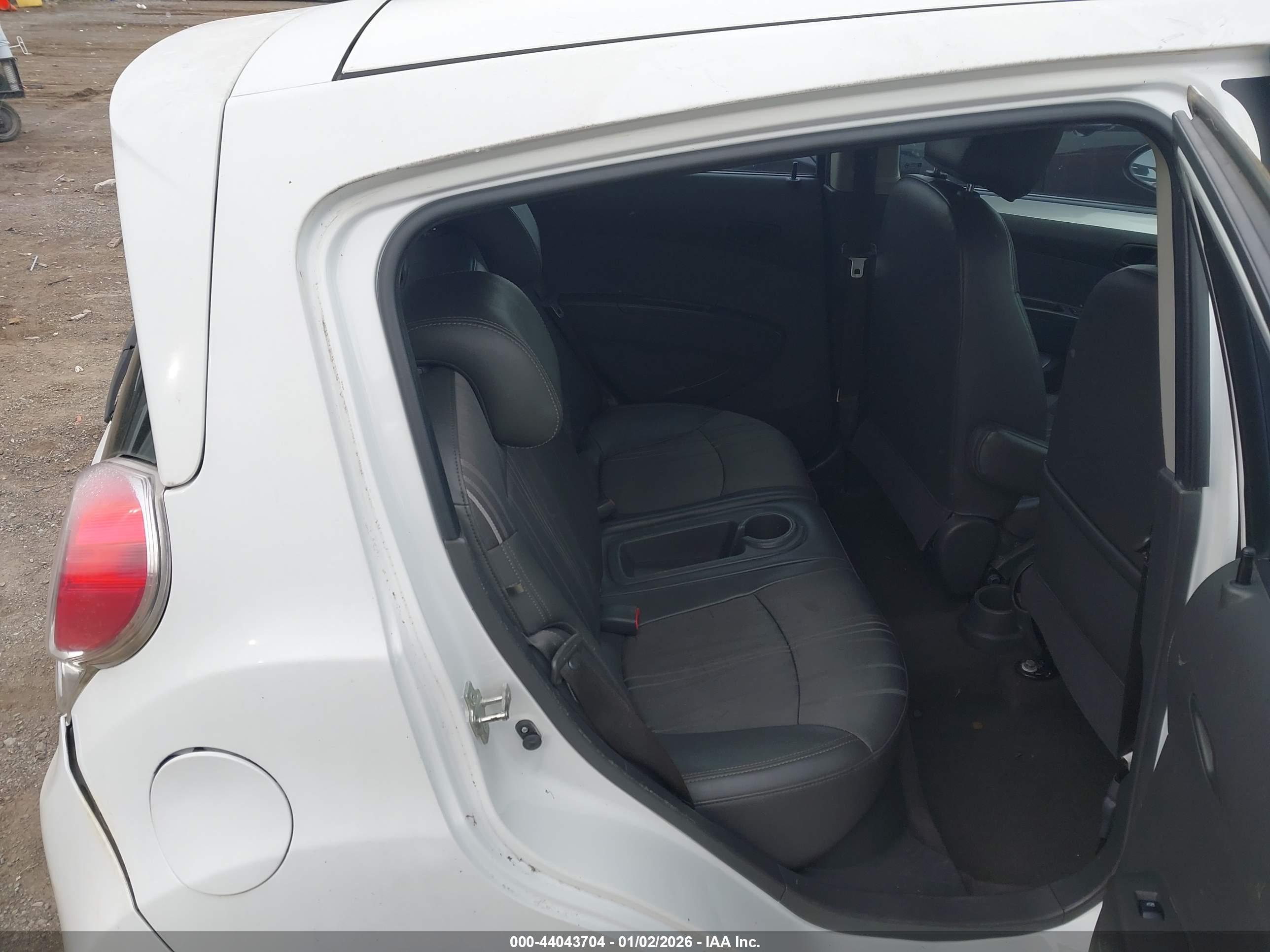 CHEVROLET SPARK image 8