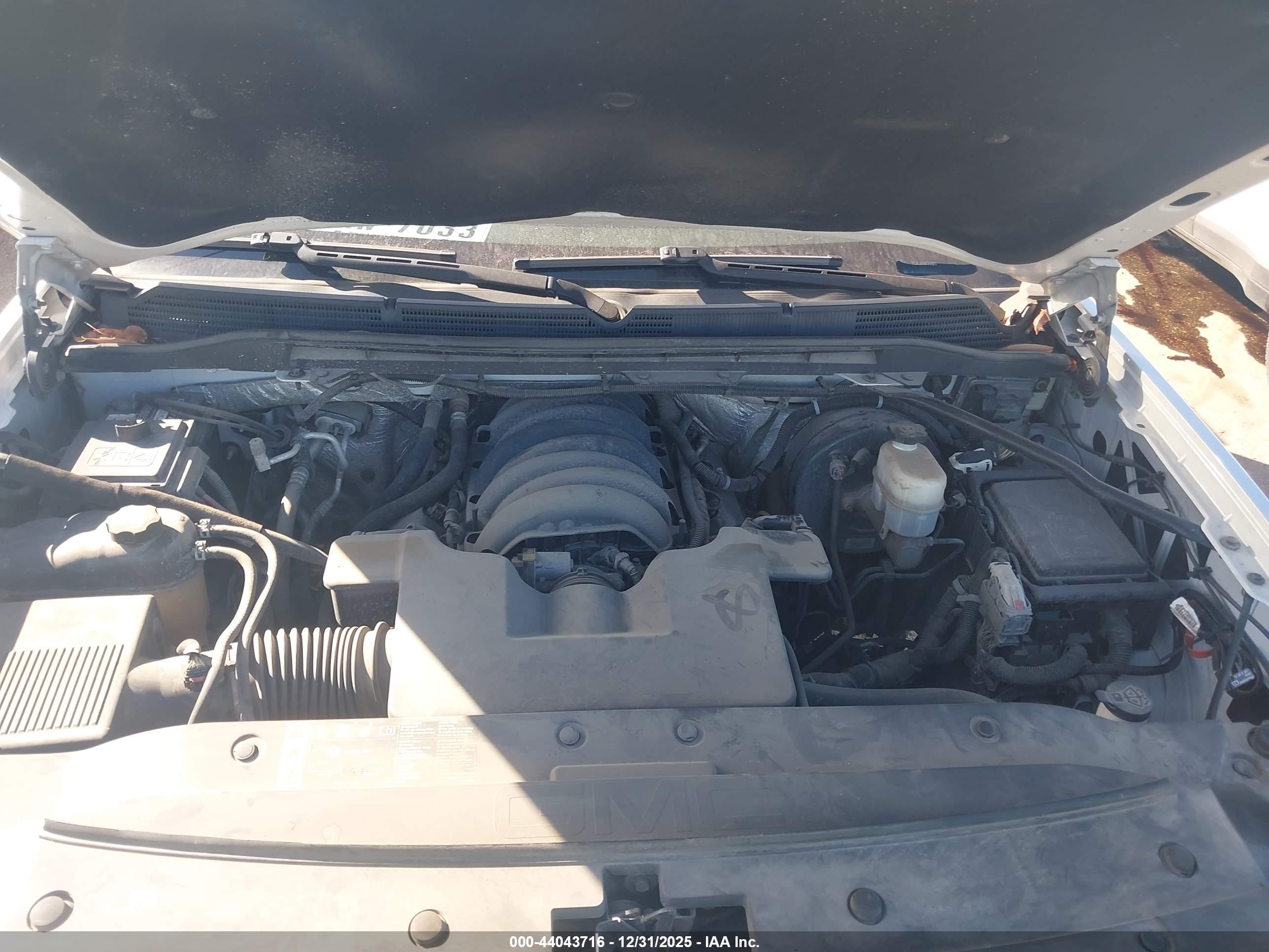 GMC SIERRA image 10