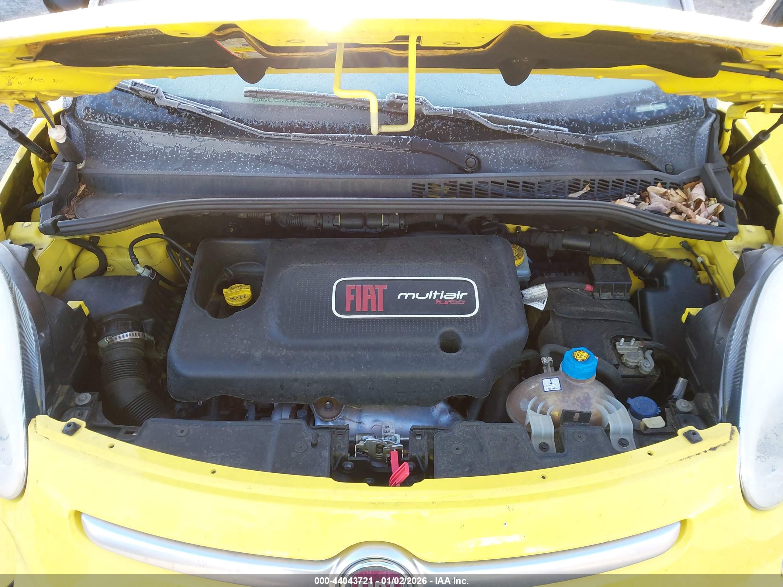 FIAT 500L image 10