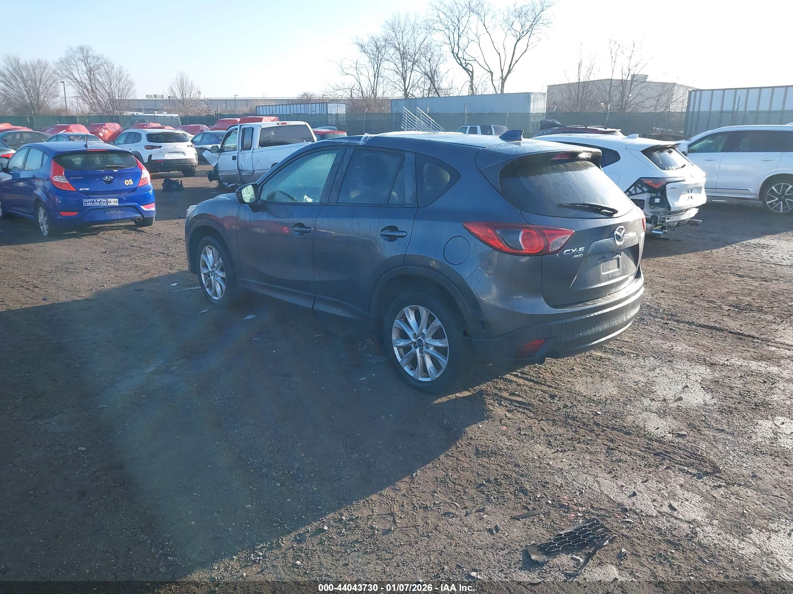 MAZDA CX-5 image 3