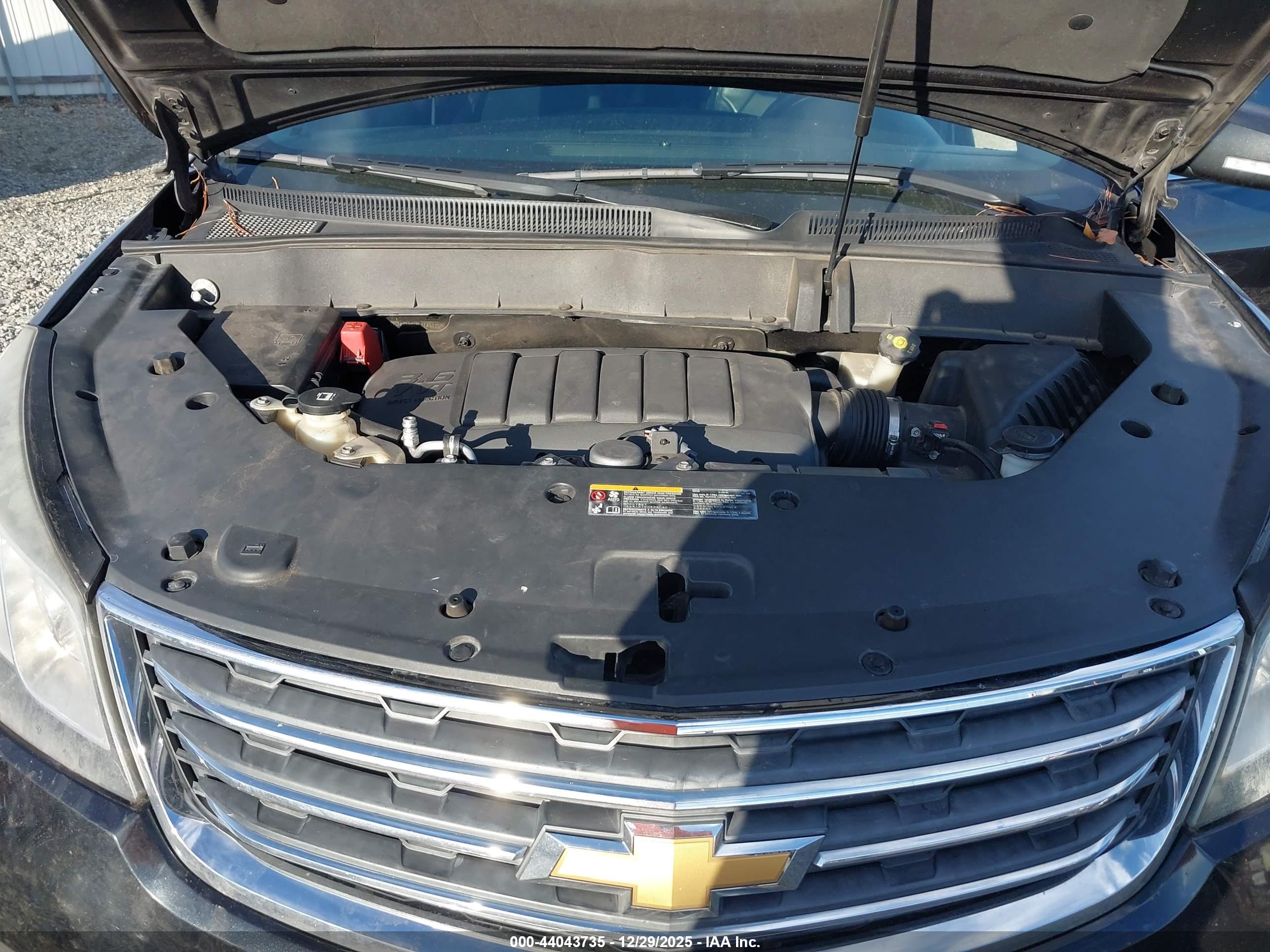 CHEVROLET TRAVERSE image 10